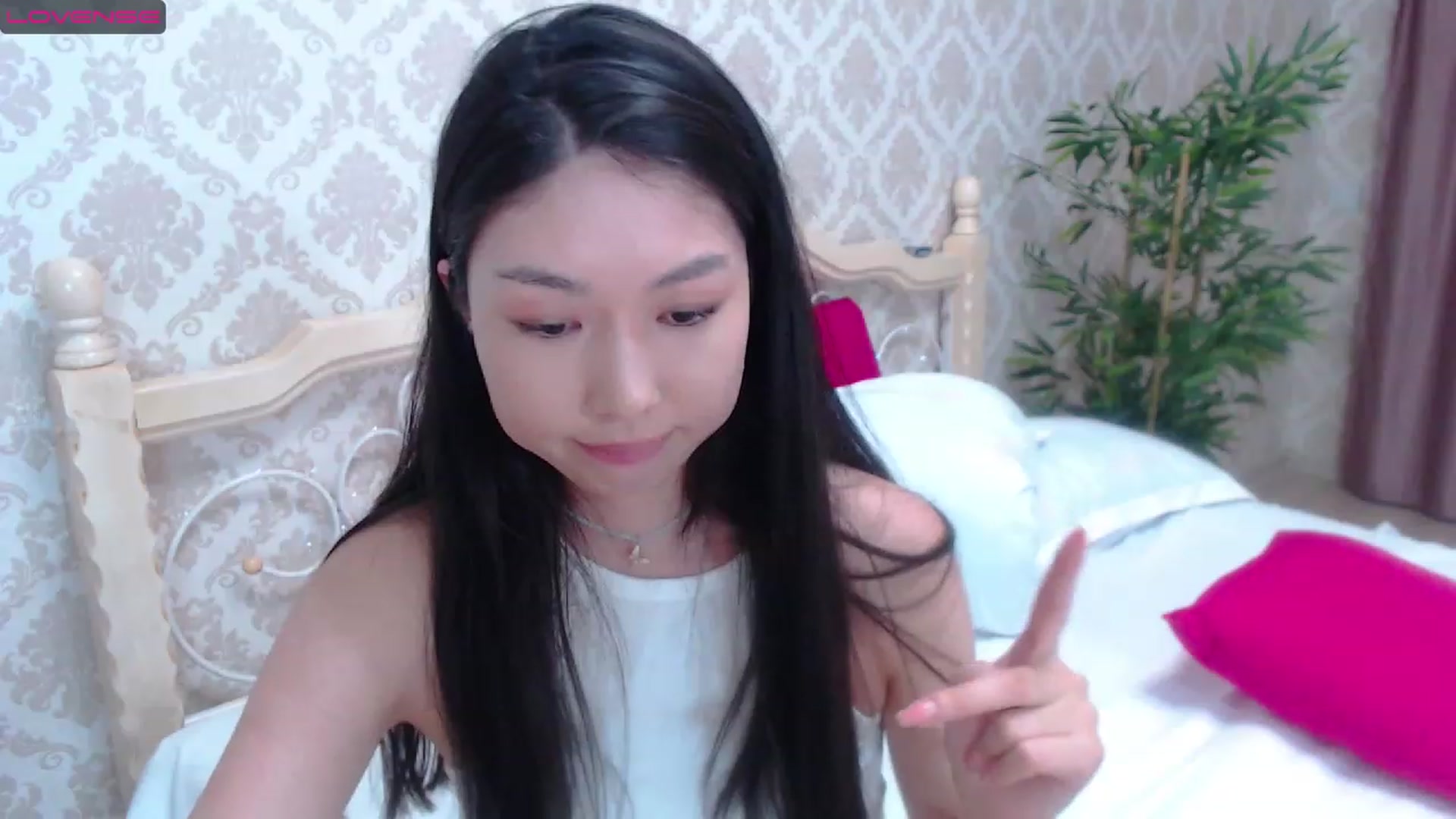 Gallery image thumbnail from blackfoxi's myfreecams stream on, 05/21/2023, 16:20 image 13 of 20