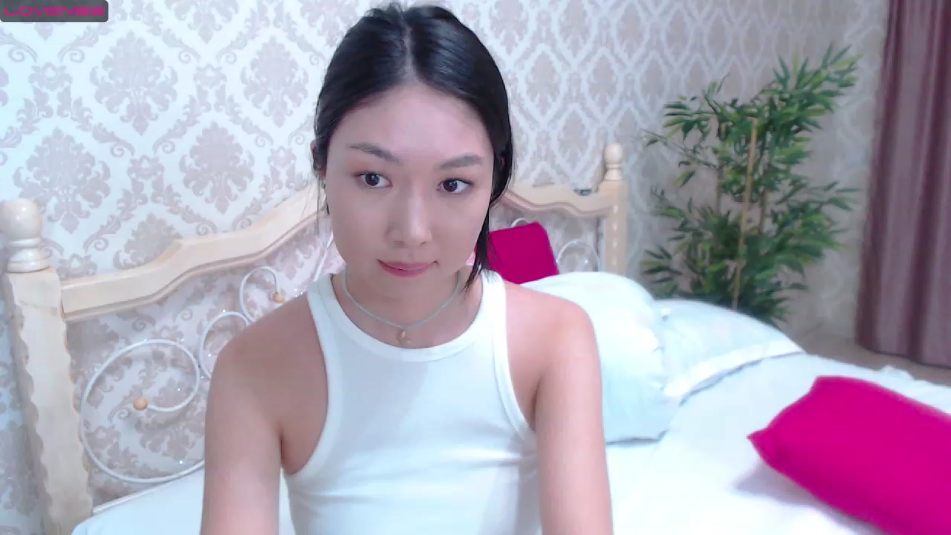 Gallery image thumbnail from blackfoxi's myfreecams stream on, 05/21/2023, 17:34 image 12 of 20