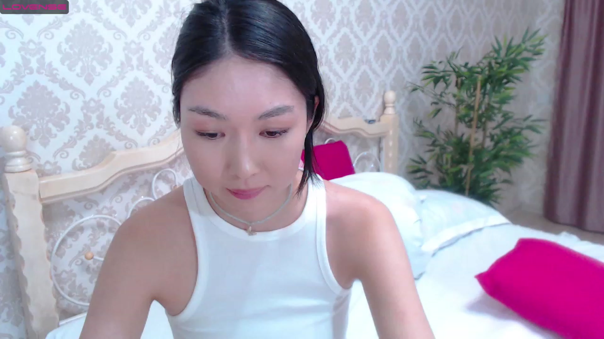 Gallery image thumbnail from blackfoxi's myfreecams stream on, 05/21/2023, 17:34 image 10 of 20