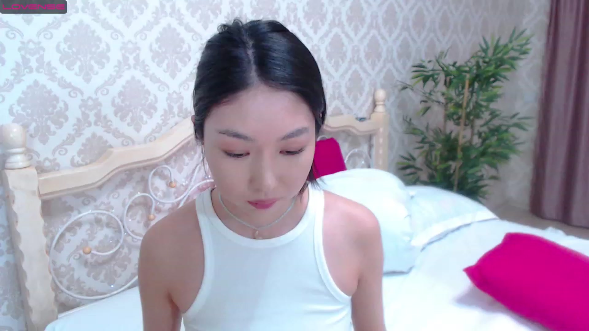 Gallery image thumbnail from blackfoxi's myfreecams stream on, 05/21/2023, 17:34 image 2 of 20
