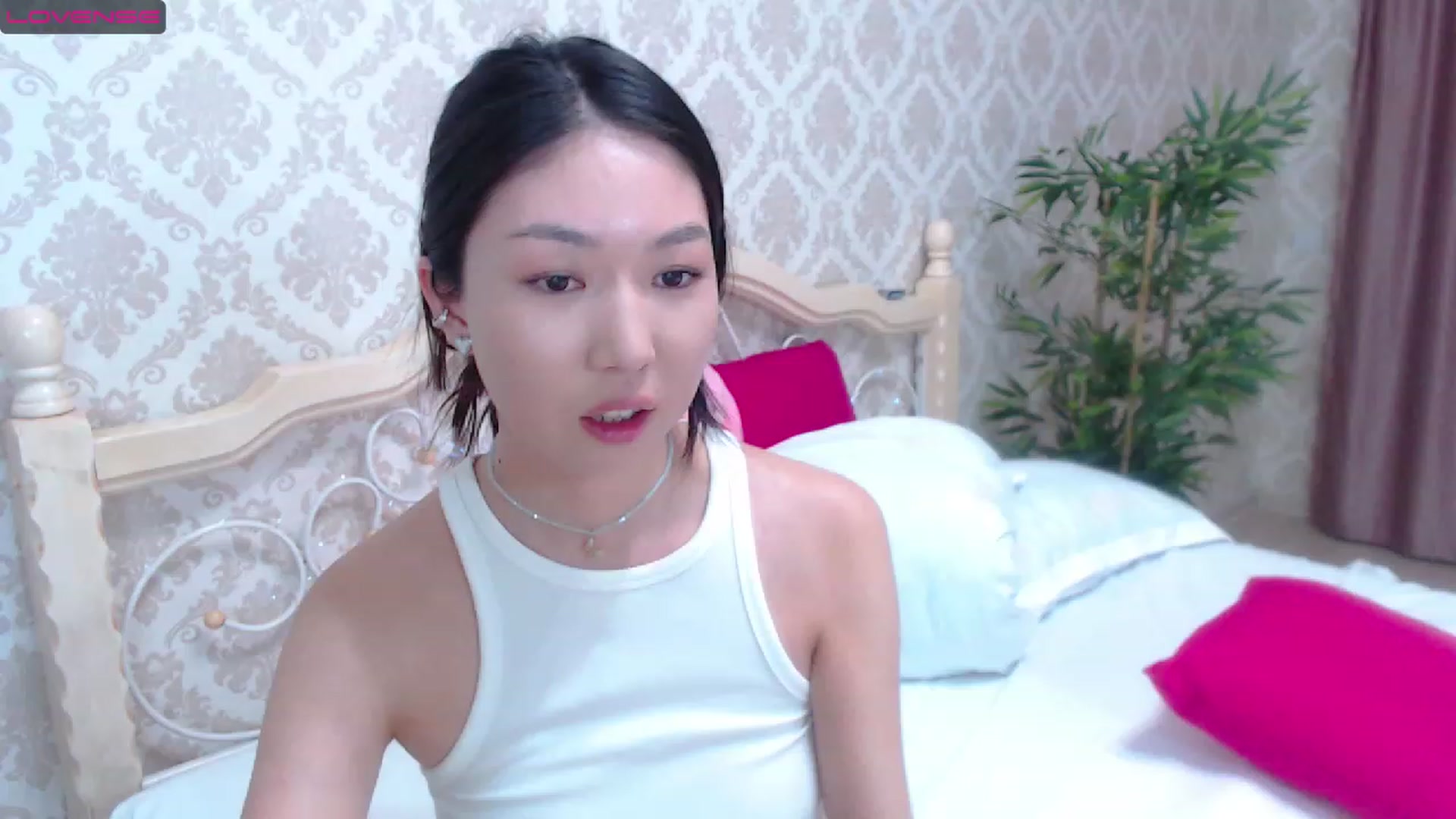 Gallery image thumbnail from blackfoxi's myfreecams stream on, 05/21/2023, 17:34 image 19 of 20