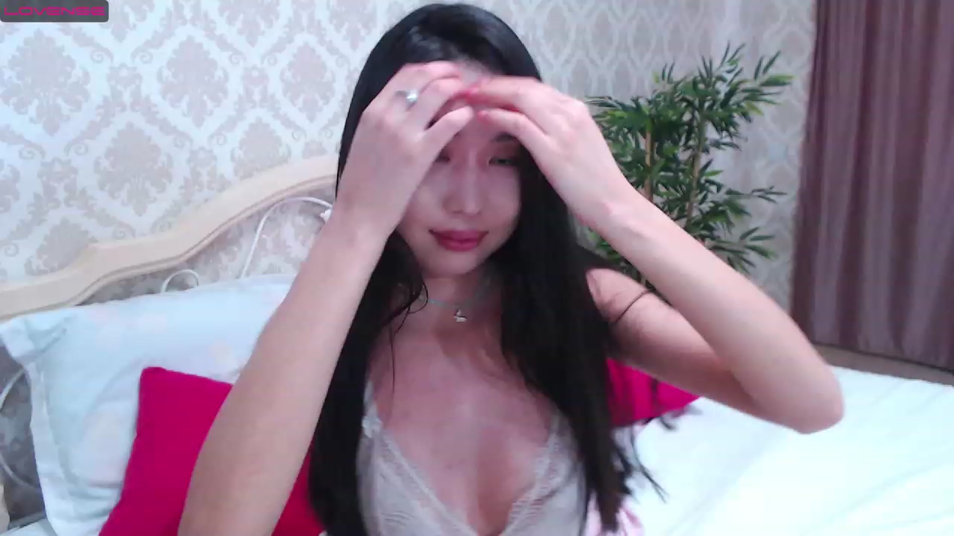 Gallery image thumbnail from blackfoxi's myfreecams stream on, 05/24/2023, 12:33 image 18 of 20