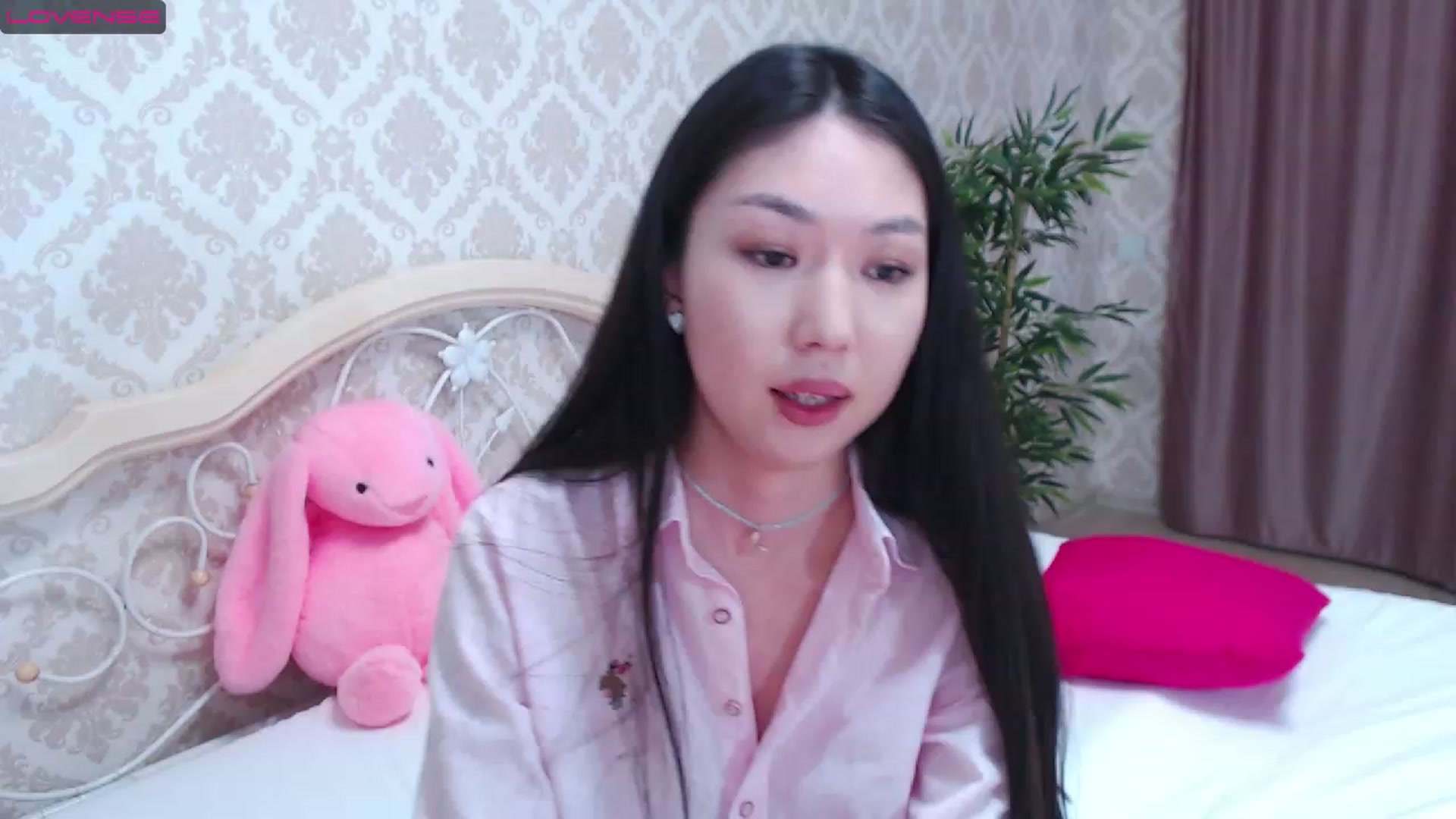 Gallery image thumbnail from blackfoxi's myfreecams stream on, 05/24/2023, 15:09 image 2 of 20