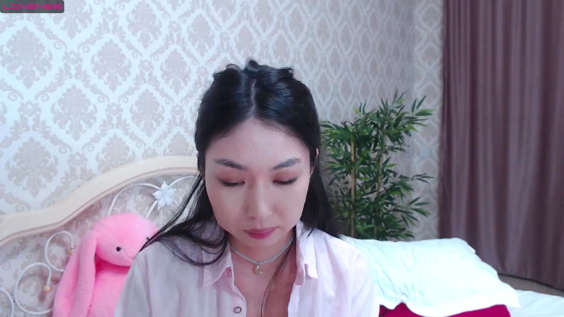 Gallery image thumbnail from blackfoxi's myfreecams stream on, 05/24/2023, 16:00 image 18 of 20