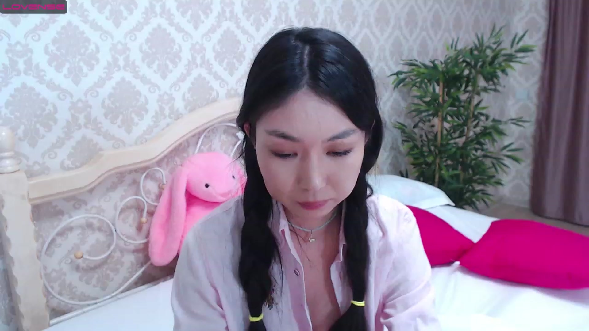 Gallery image thumbnail from blackfoxi's myfreecams stream on, 05/24/2023, 16:00 image 11 of 20