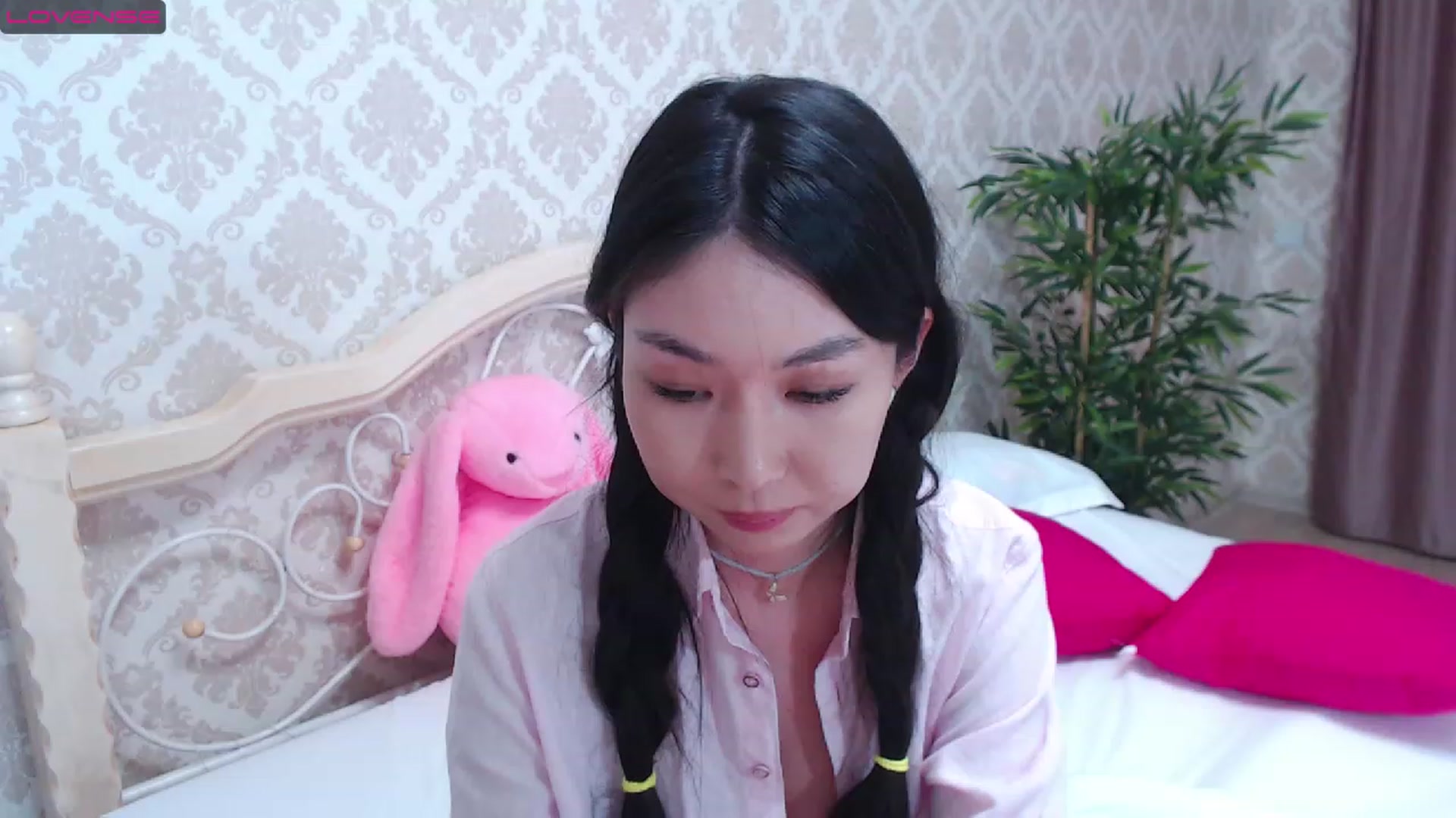 Gallery image thumbnail from blackfoxi's myfreecams stream on, 05/24/2023, 16:00 image 8 of 20