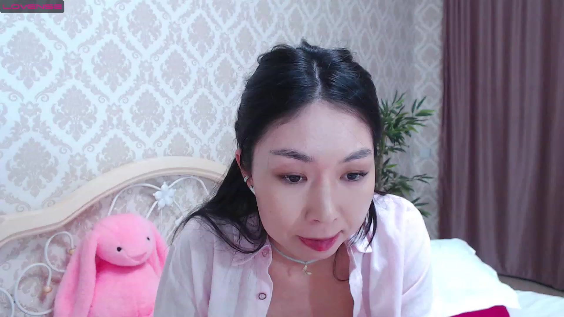 Gallery image thumbnail from blackfoxi's myfreecams stream on, 05/24/2023, 16:00 image 16 of 20