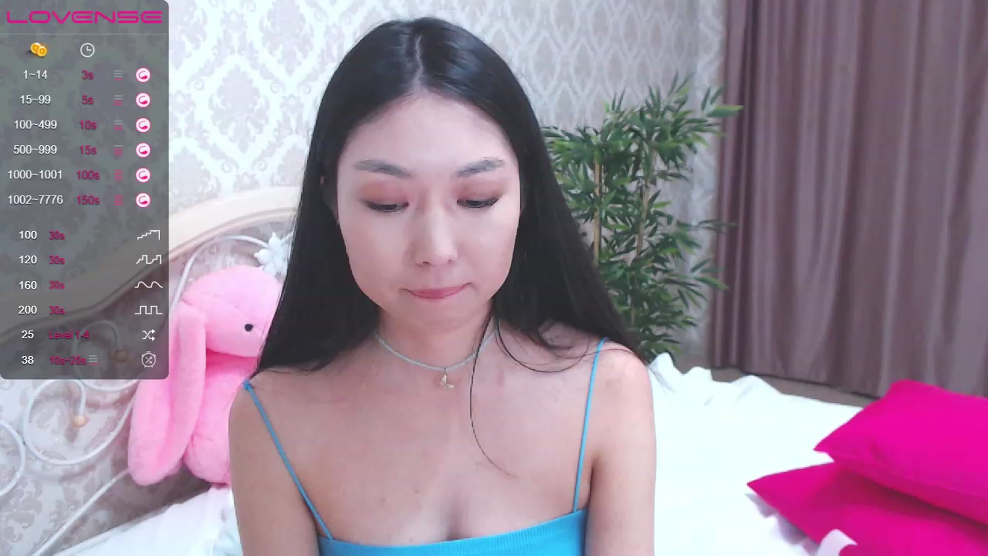 Gallery image thumbnail from blackfoxi's myfreecams stream on, 05/25/2023, 14:44 image 18 of 20