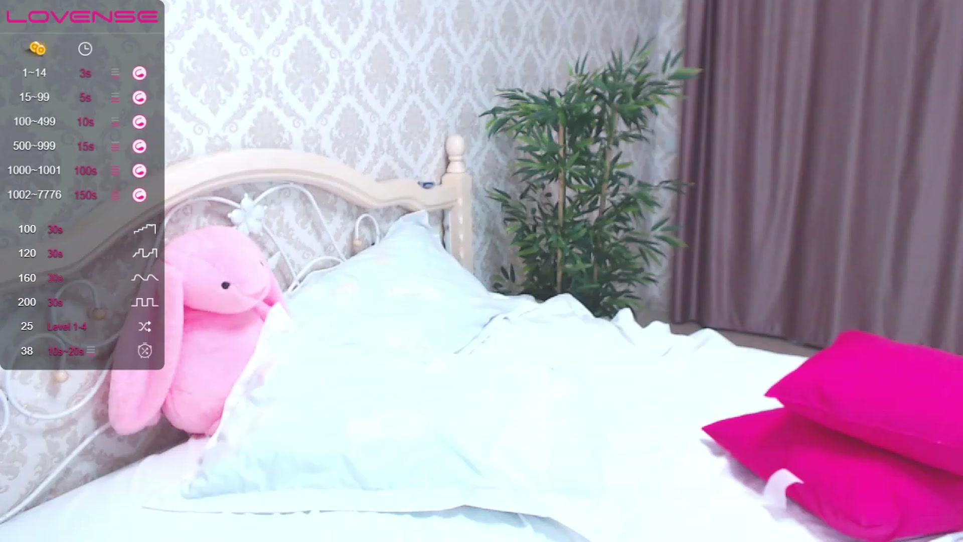 Gallery image thumbnail from blackfoxi's myfreecams stream on, 05/25/2023, 14:44 image 12 of 20