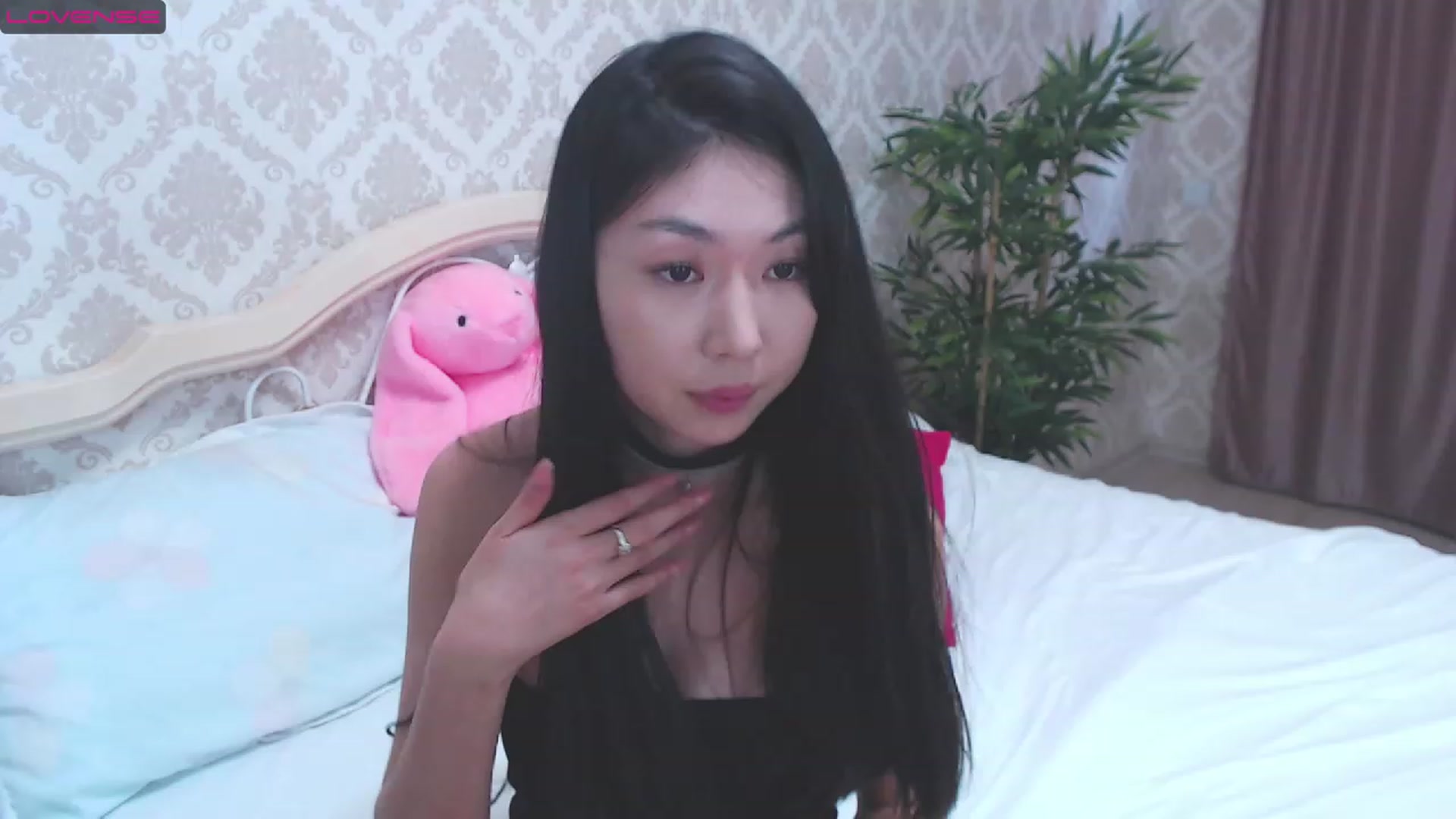 Gallery image thumbnail from blackfoxi's myfreecams stream on, 05/30/2023, 13:46 image 19 of 20