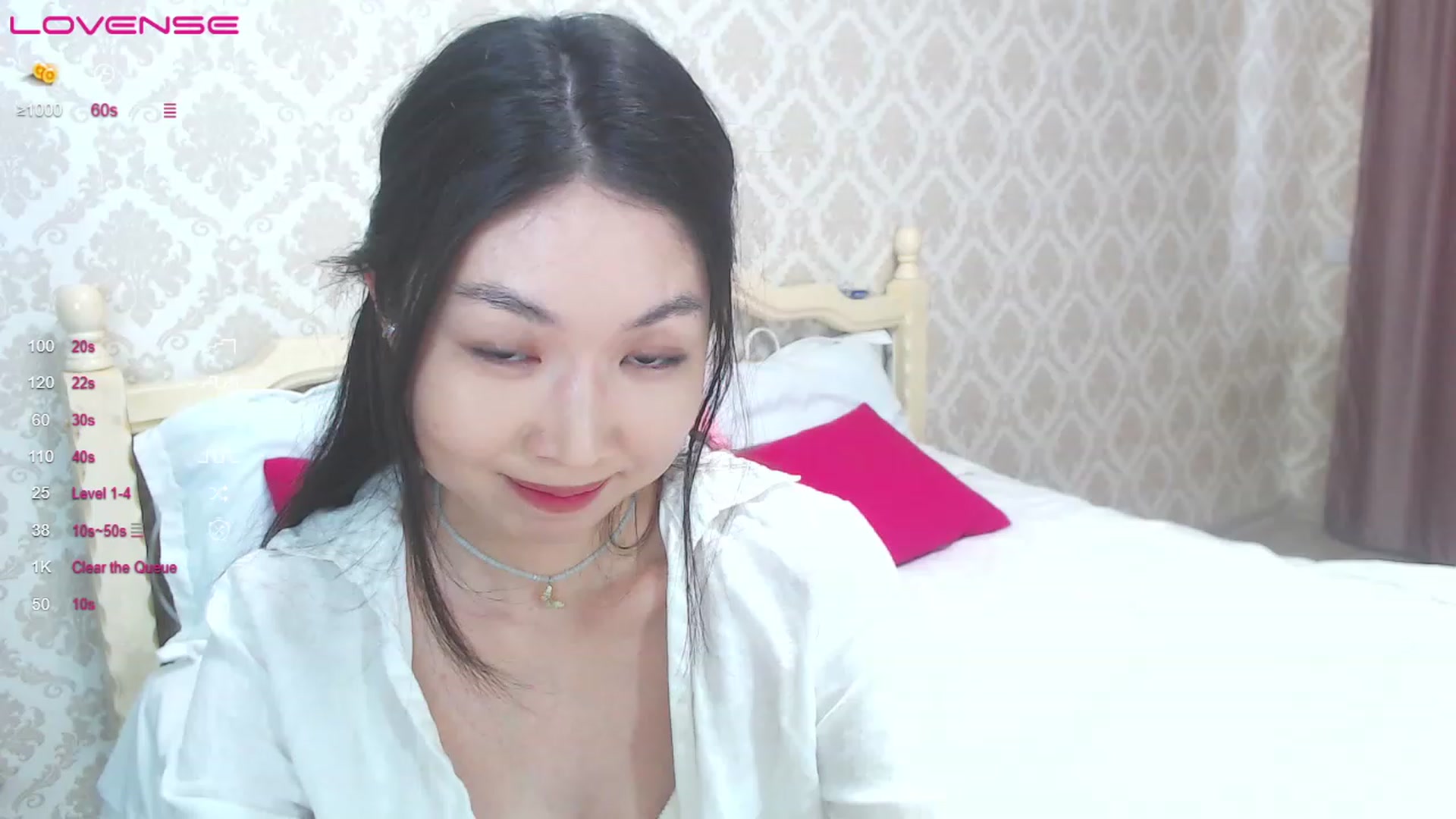 Gallery image thumbnail from blackfoxi's myfreecams stream on, 06/06/2023, 12:33 image 2 of 20