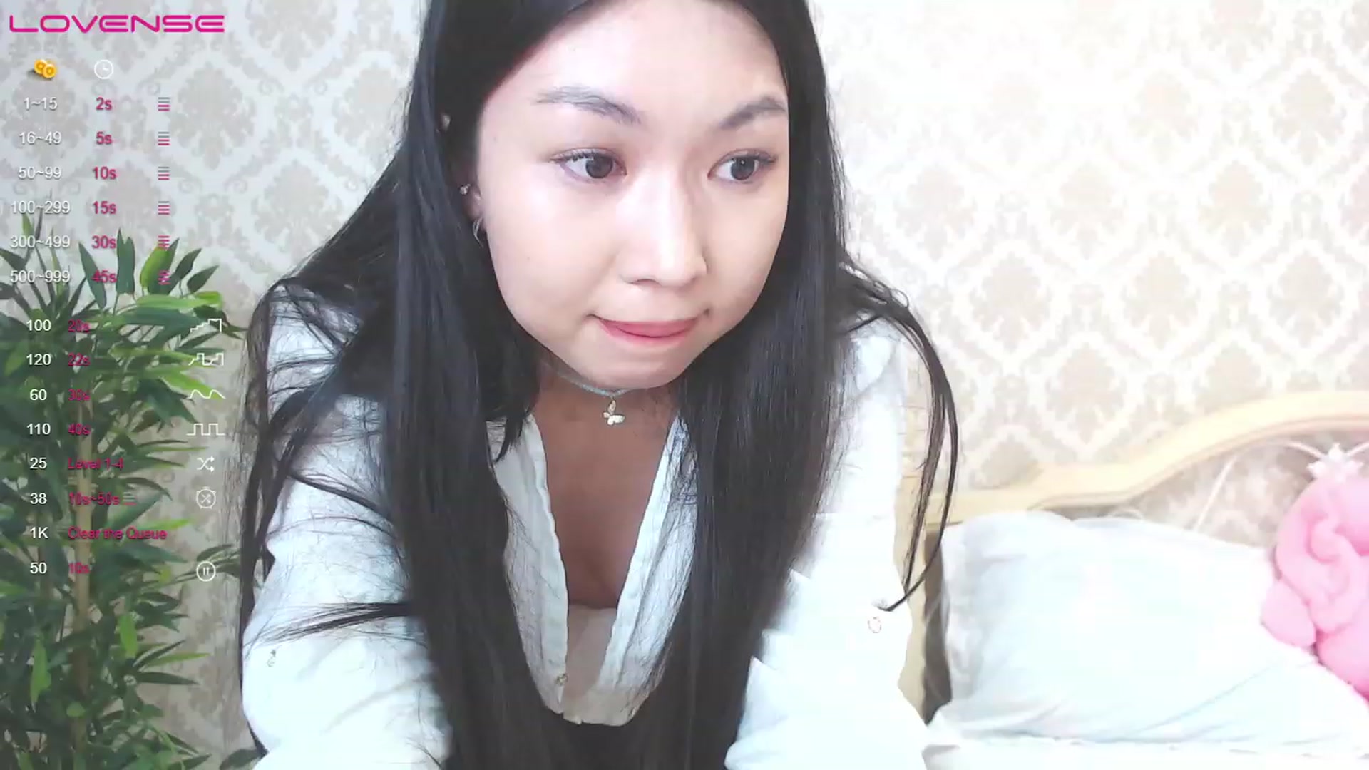 Gallery image thumbnail from blackfoxi's myfreecams stream on, 06/06/2023, 16:05 image 1 of 20