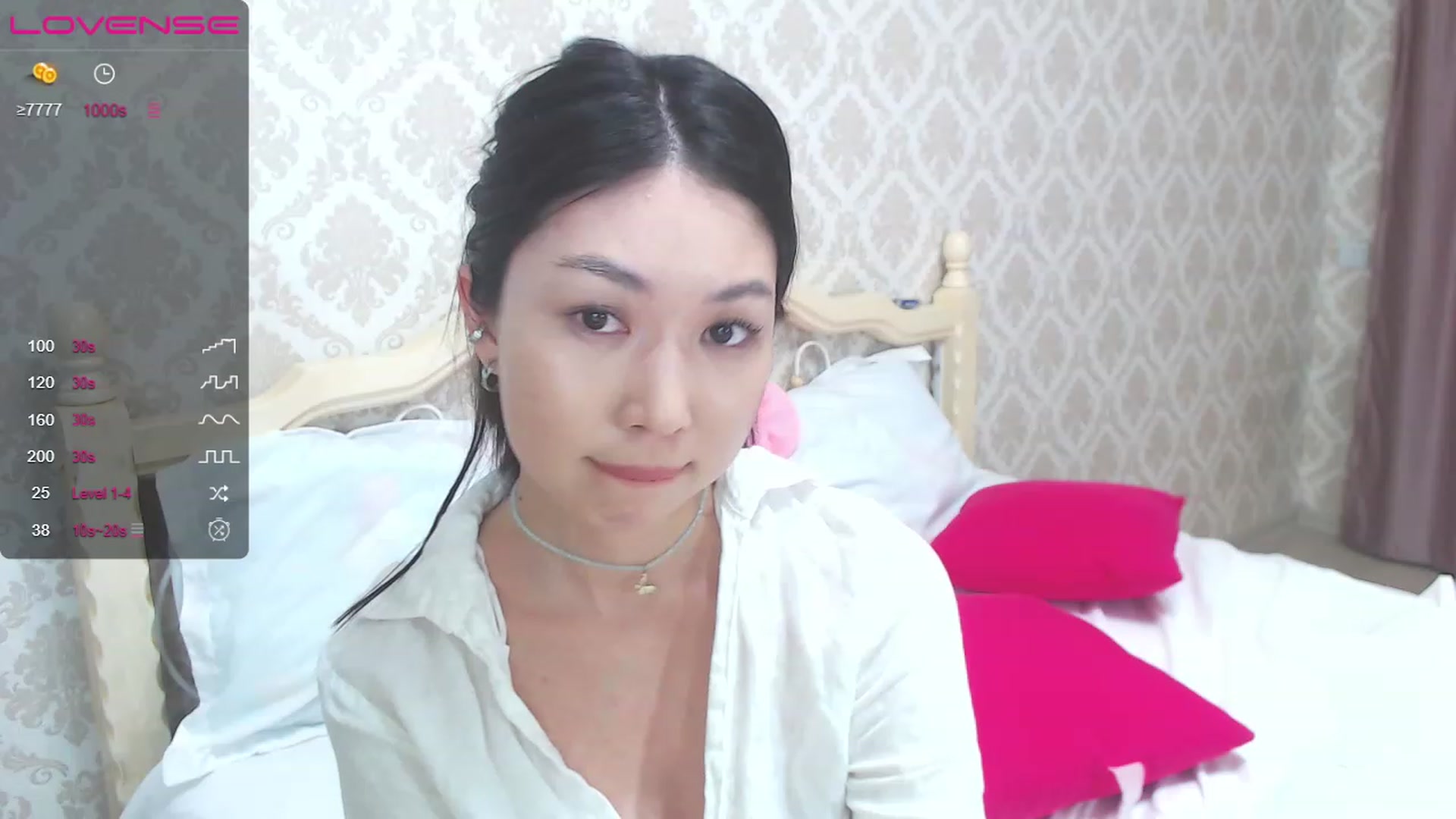 Gallery image thumbnail from blackfoxi's myfreecams stream on, 06/06/2023, 16:05 image 18 of 20