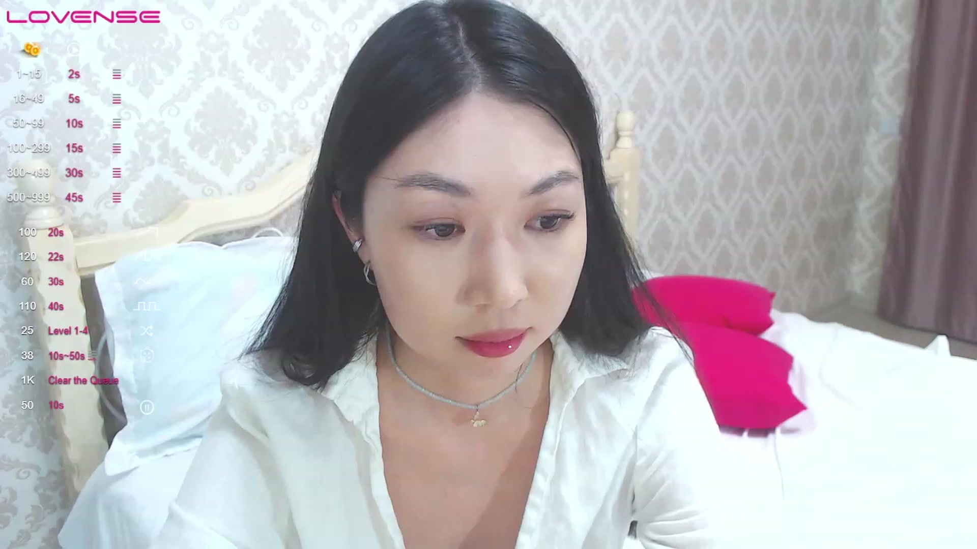 Gallery image thumbnail from blackfoxi's myfreecams stream on, 06/06/2023, 16:05 image 3 of 20