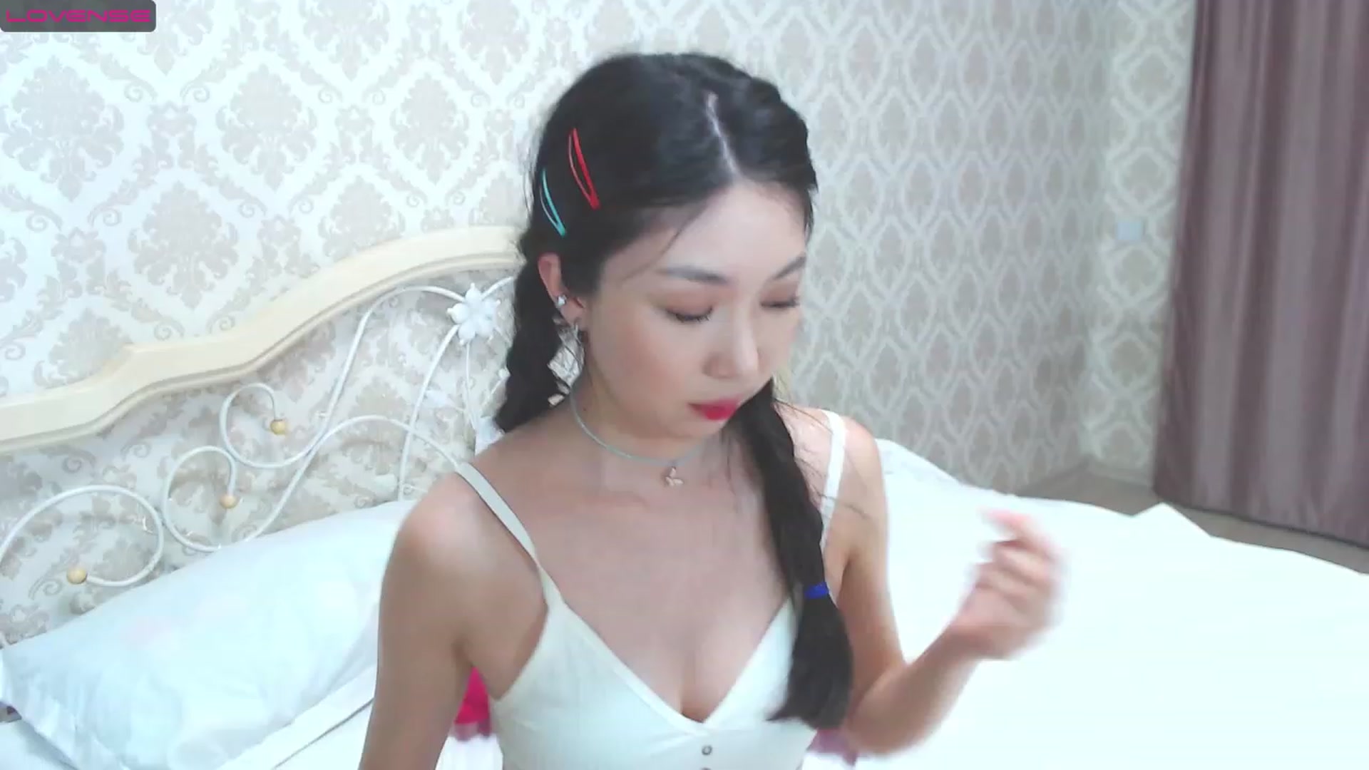 Gallery image thumbnail from blackfoxi's myfreecams stream on, 06/08/2023, 15:12 image 13 of 20