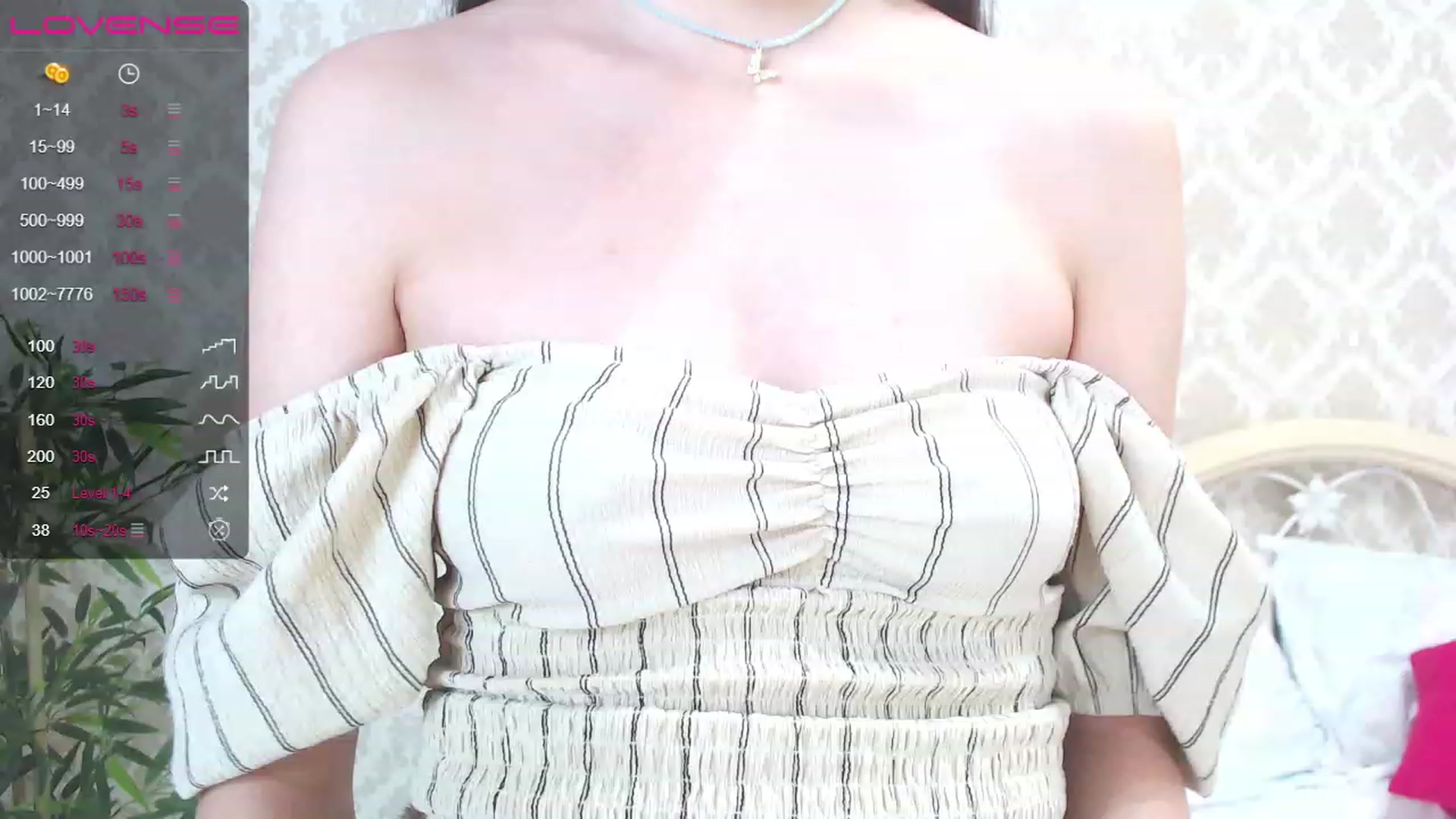 Gallery image thumbnail from blackfoxi's myfreecams stream on, 06/09/2023, 12:05 image 1 of 20