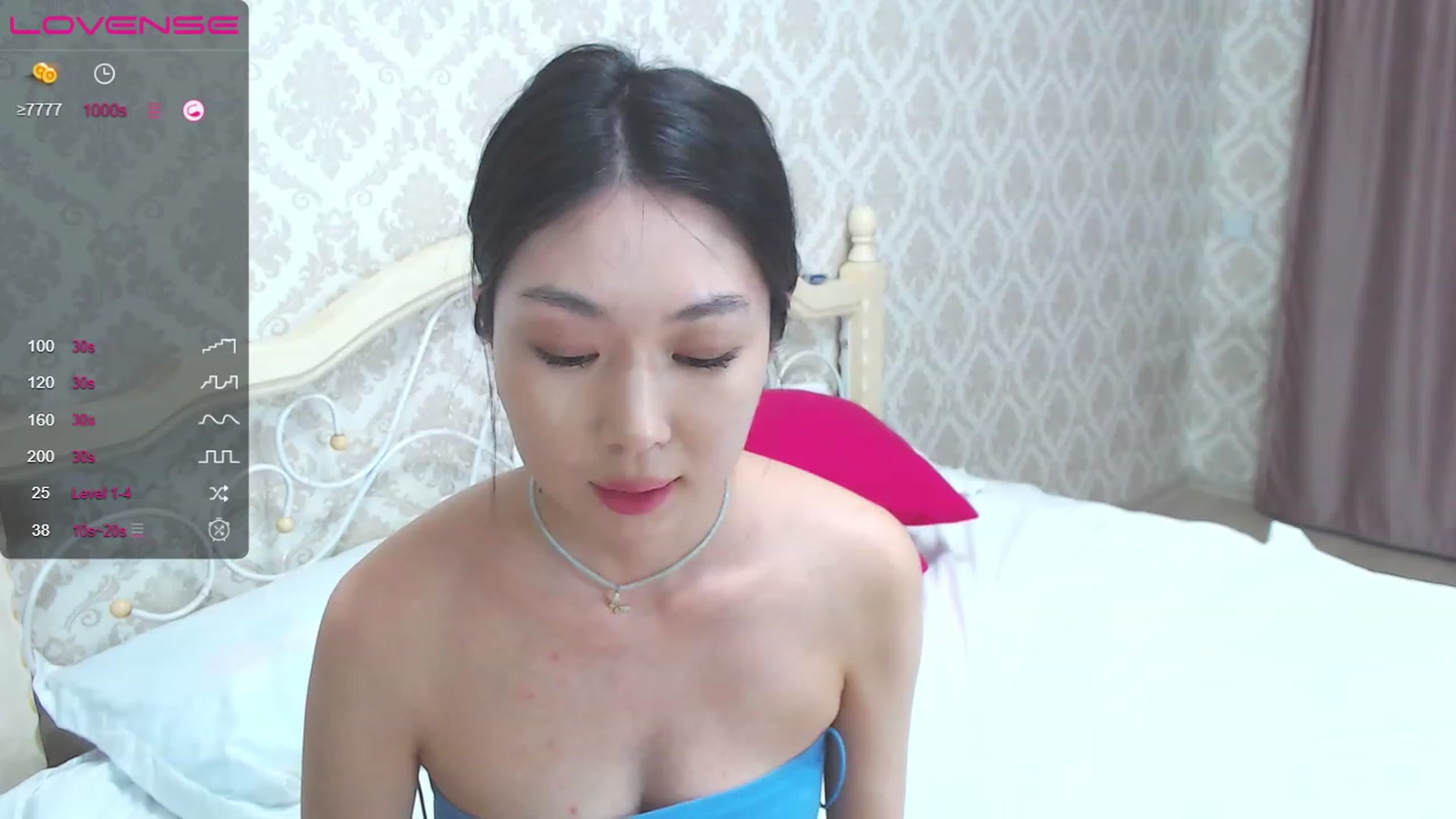 Gallery image thumbnail from blackfoxi's myfreecams stream on, 06/10/2023, 15:57 image 18 of 20