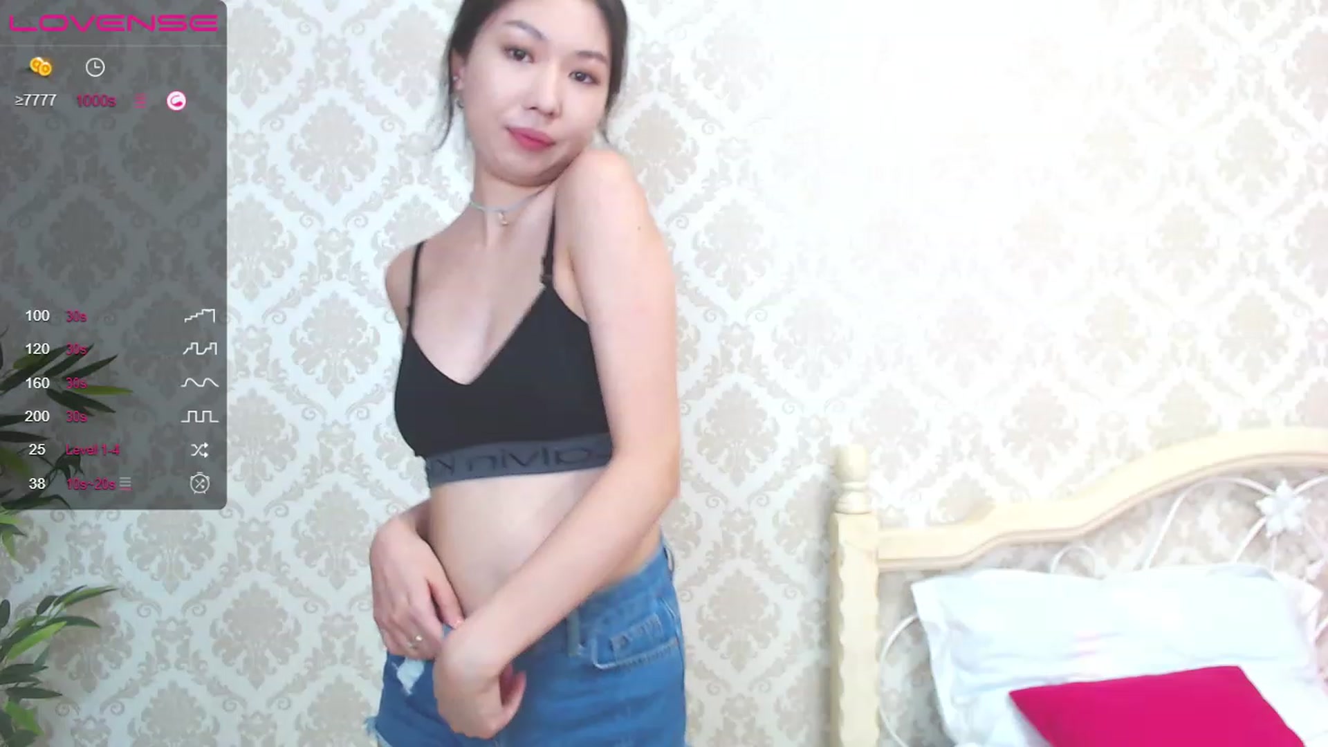Gallery image thumbnail from blackfoxi's myfreecams stream on, 06/13/2023, 12:07 image 7 of 20