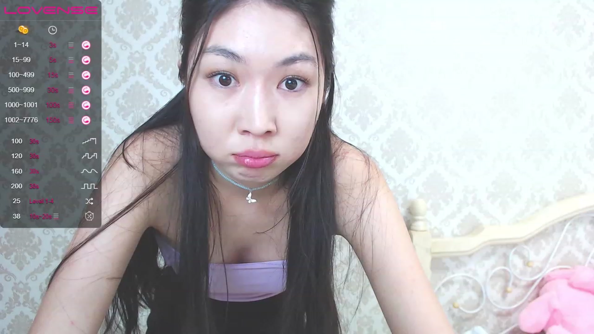 Gallery image thumbnail from blackfoxi's myfreecams stream on, 06/18/2023, 15:40 image 10 of 20
