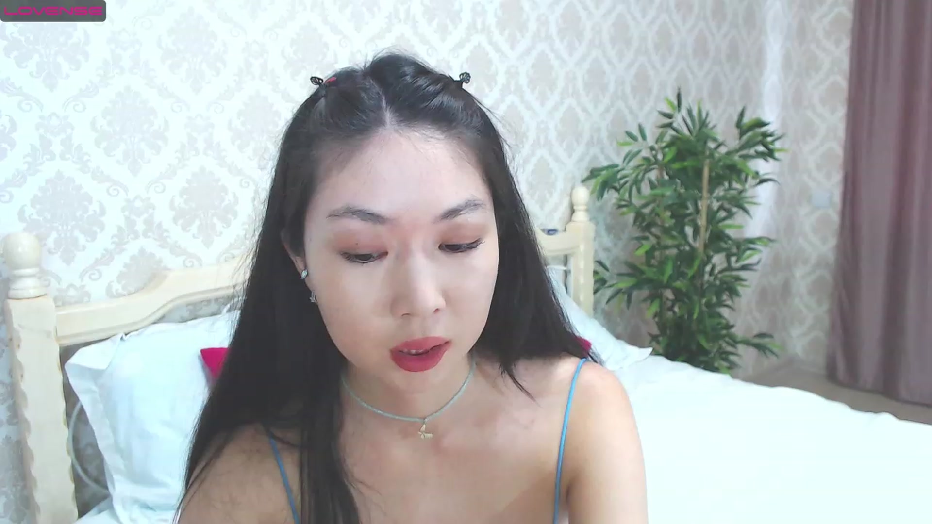 Gallery image thumbnail from blackfoxi's myfreecams stream on, 06/19/2023, 12:23 image 13 of 20