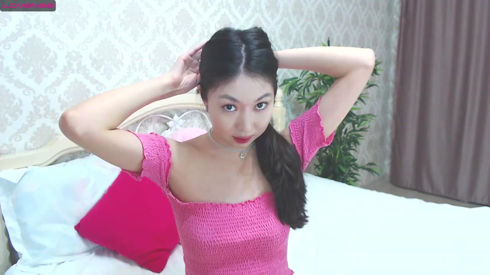Gallery image thumbnail from blackfoxi's myfreecams stream on, 06/21/2023, 10:31 image 5 of 20