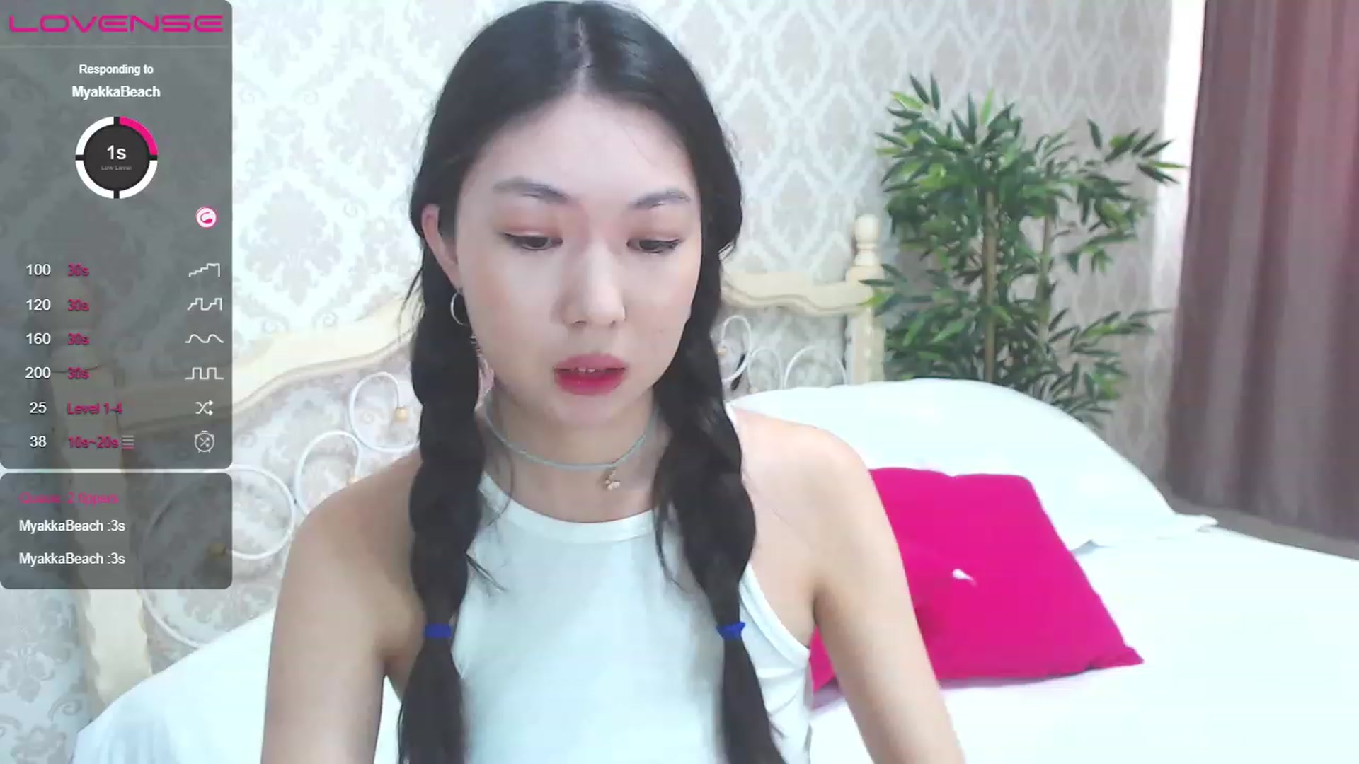 Gallery image thumbnail from blackfoxi's myfreecams stream on, 06/27/2023, 10:12 image 3 of 20