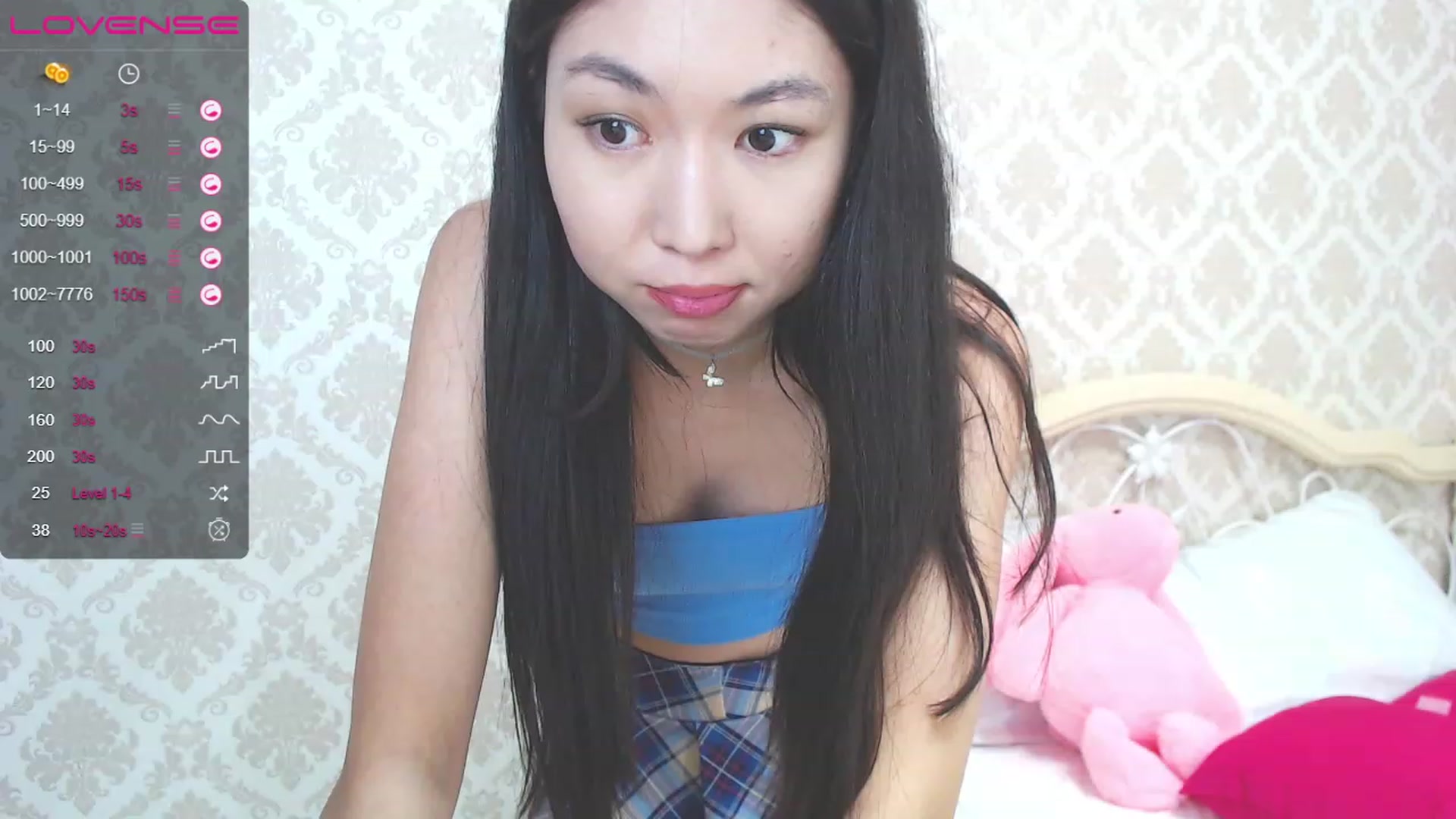 Gallery image thumbnail from blackfoxi's myfreecams stream on, 06/29/2023, 13:10 image 6 of 20