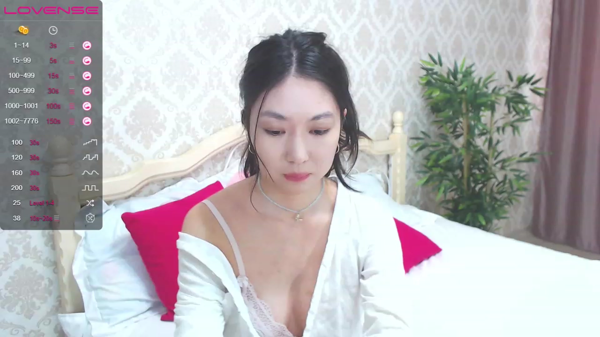 Gallery image thumbnail from blackfoxi's myfreecams stream on, 06/30/2023, 12:18 image 20 of 20