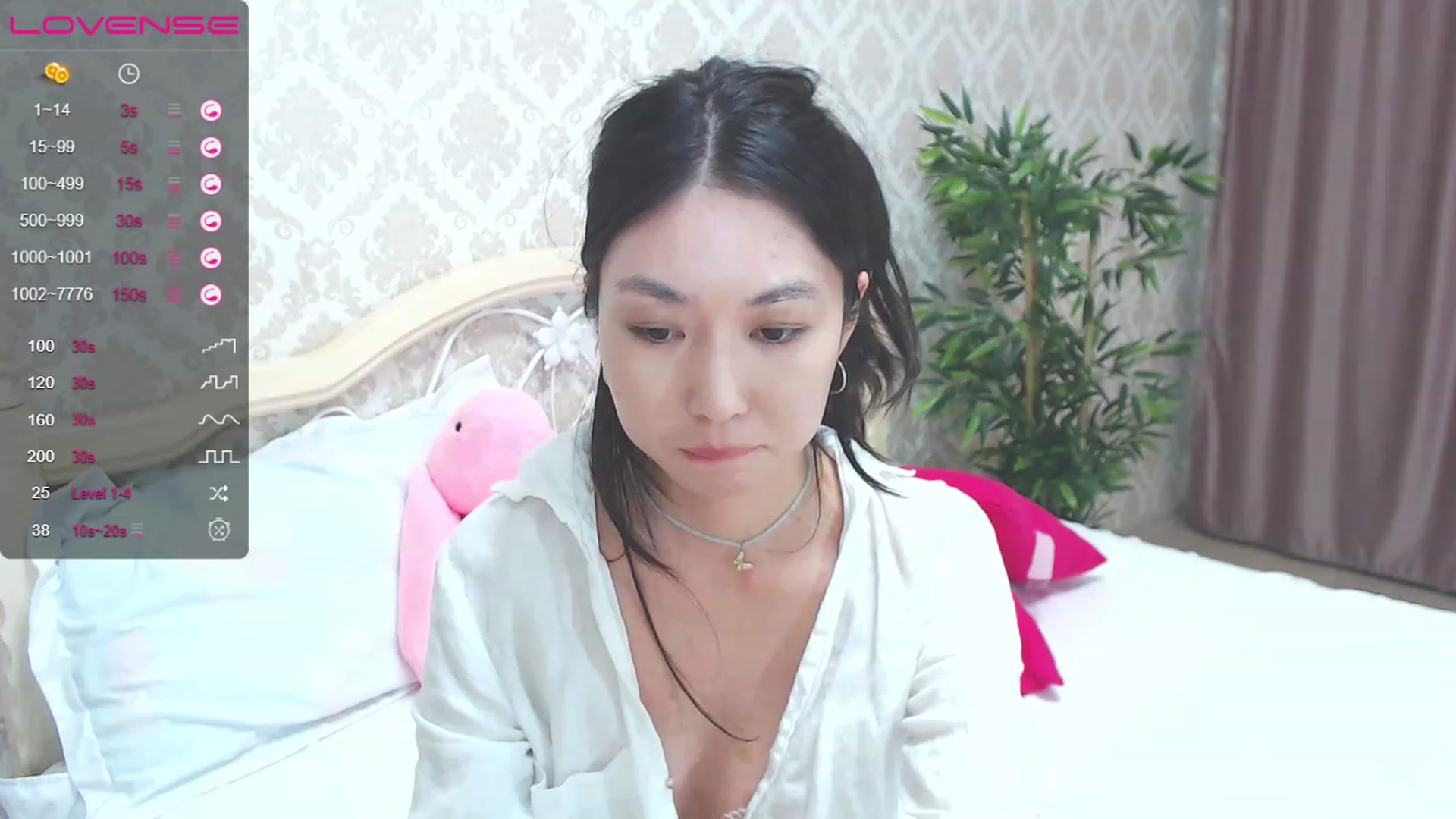 Gallery image thumbnail from blackfoxi's myfreecams stream on, 06/30/2023, 16:45 image 12 of 20