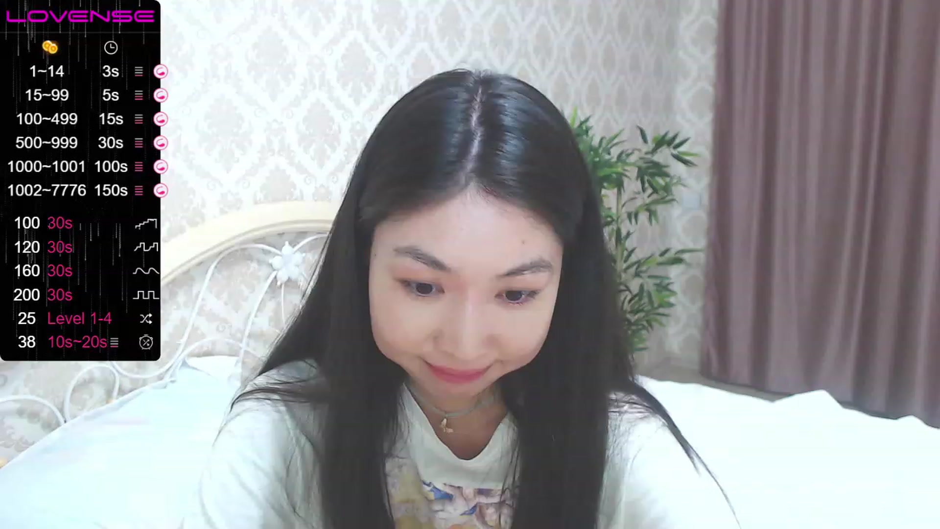 Gallery image thumbnail from blackfoxi's myfreecams stream on, 07/01/2023, 16:53 image 9 of 20