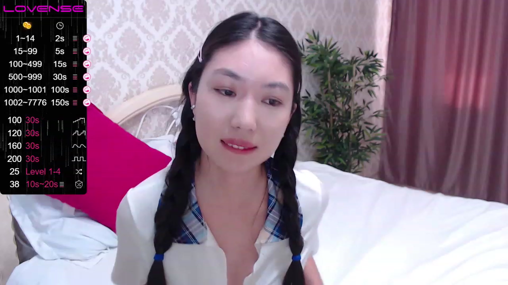Gallery image thumbnail from blackfoxi's myfreecams stream on, 07/14/2023, 11:15 image 18 of 20