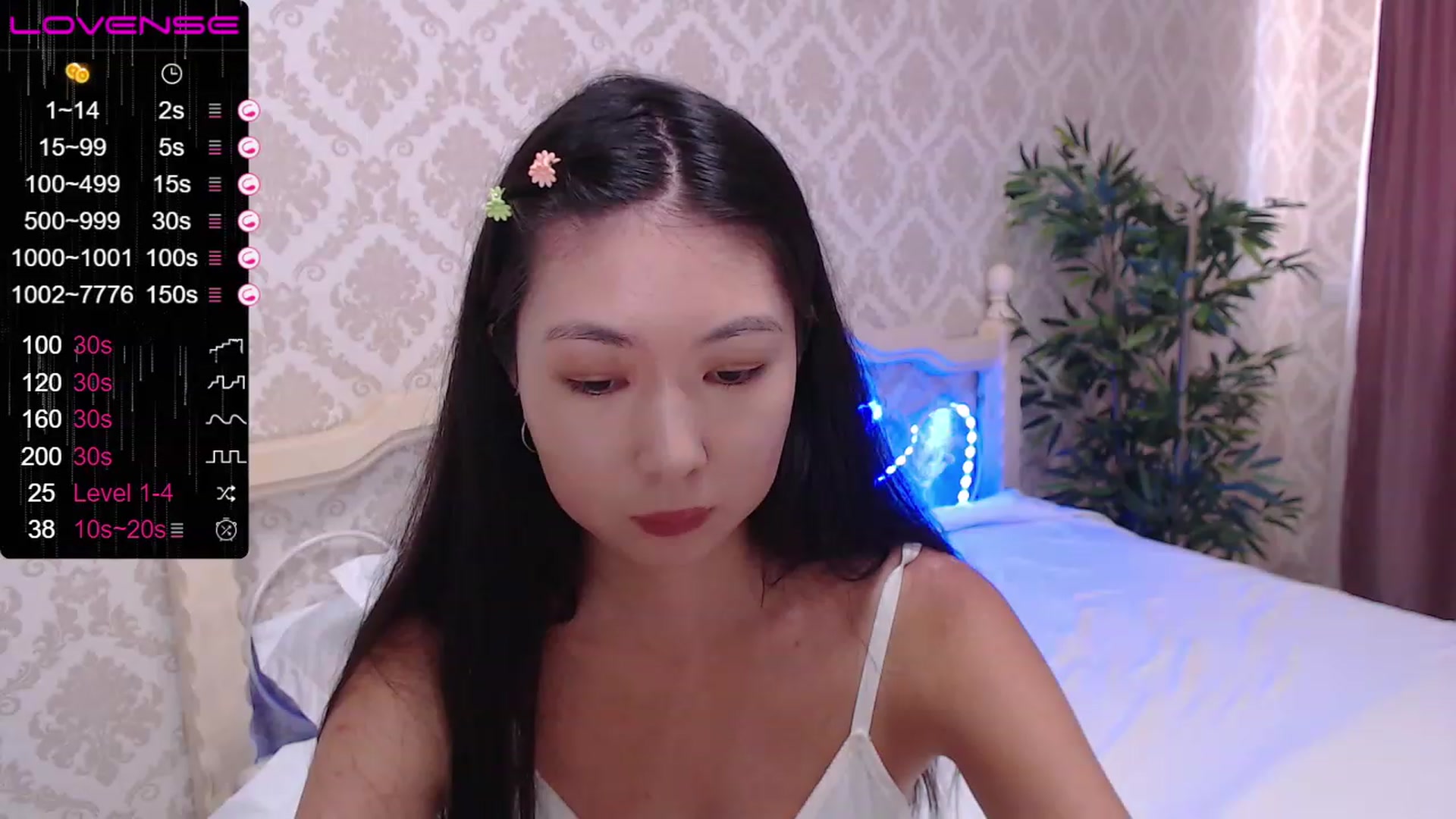 Gallery image thumbnail from blackfoxi's myfreecams stream on, 07/26/2023, 09:36 image 19 of 20