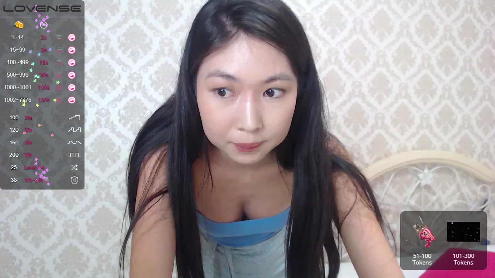 Gallery image thumbnail from blackfoxi's myfreecams stream on, 08/30/2023, 11:01 image 14 of 20