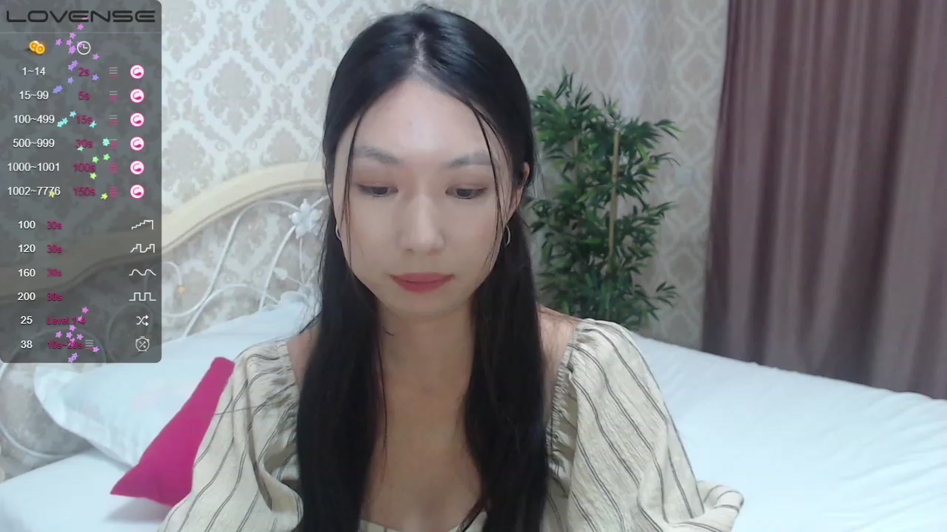 Gallery image thumbnail from blackfoxi's myfreecams stream on, 09/09/2023, 10:39 image 14 of 20