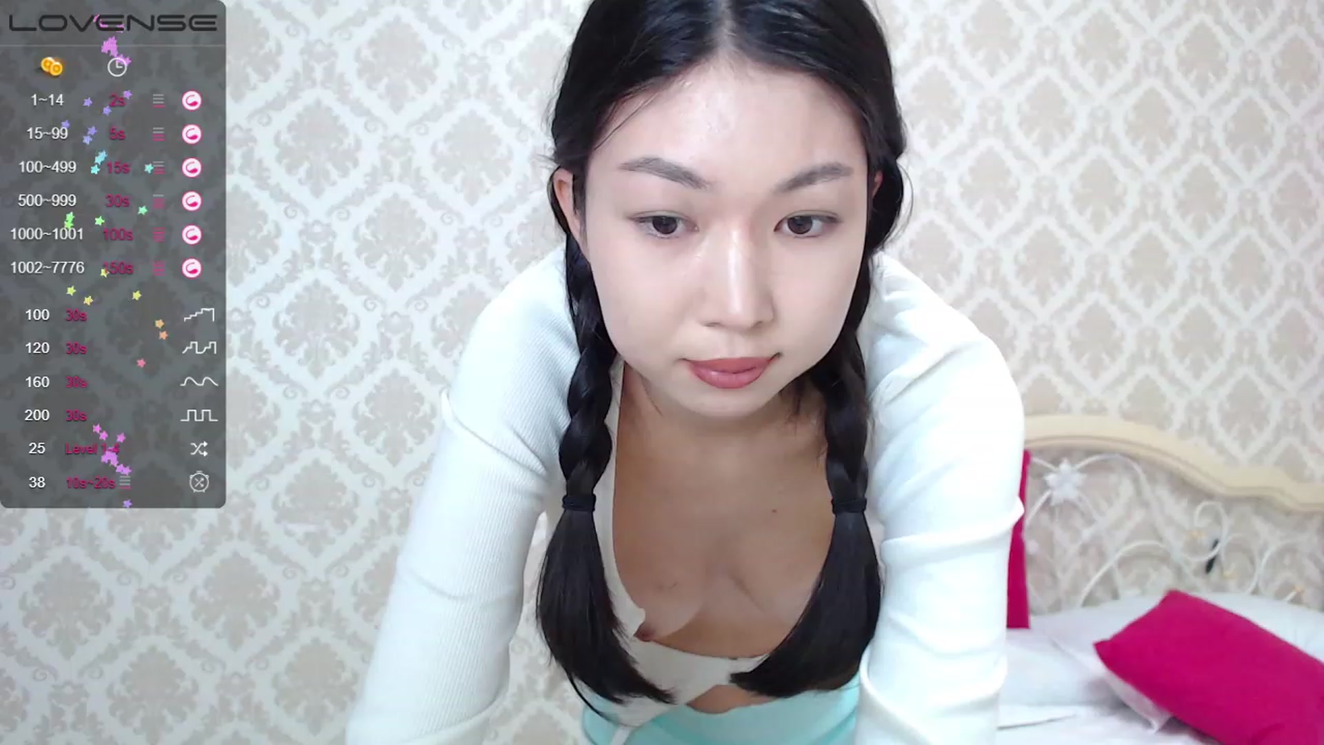 Gallery image thumbnail from blackfoxi's myfreecams stream on, 09/19/2023, 11:18 image 3 of 20