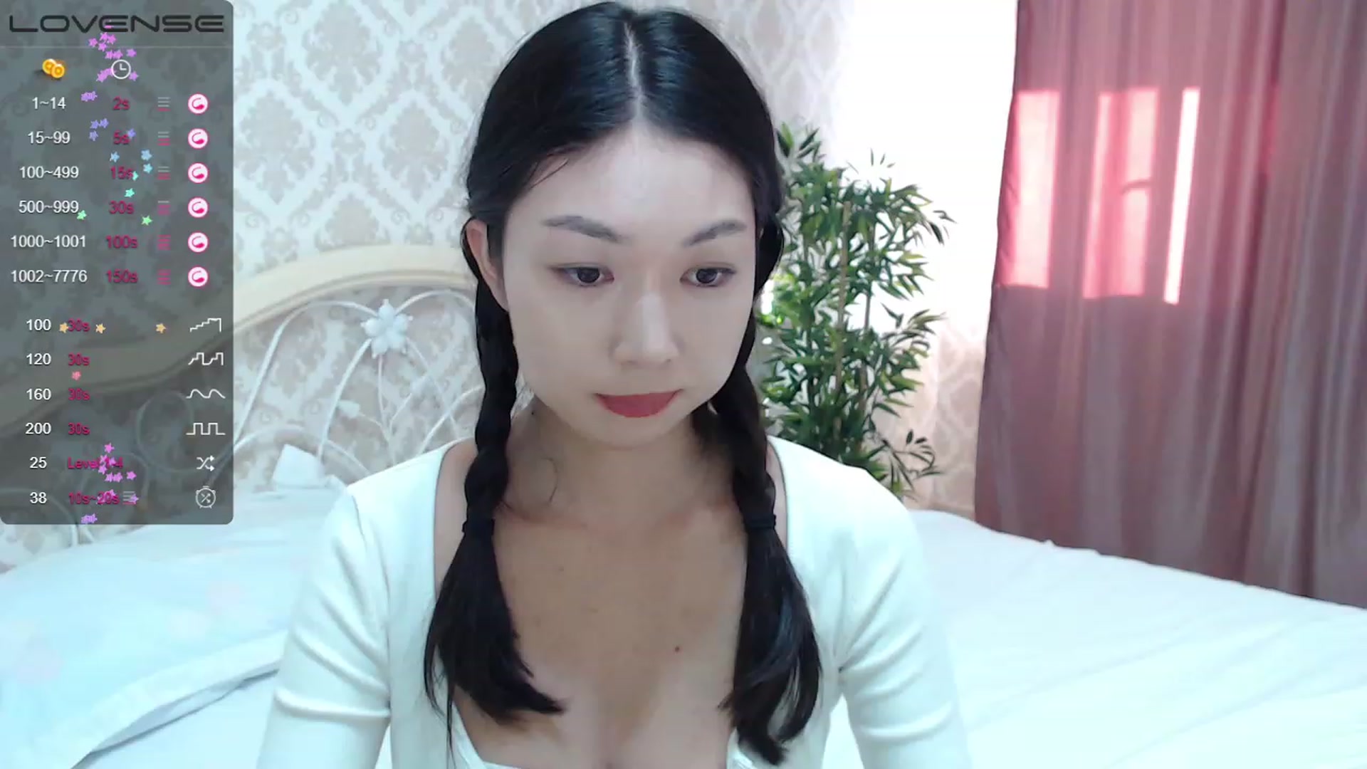 Gallery image thumbnail from blackfoxi's myfreecams stream on, 09/19/2023, 11:18 image 9 of 20