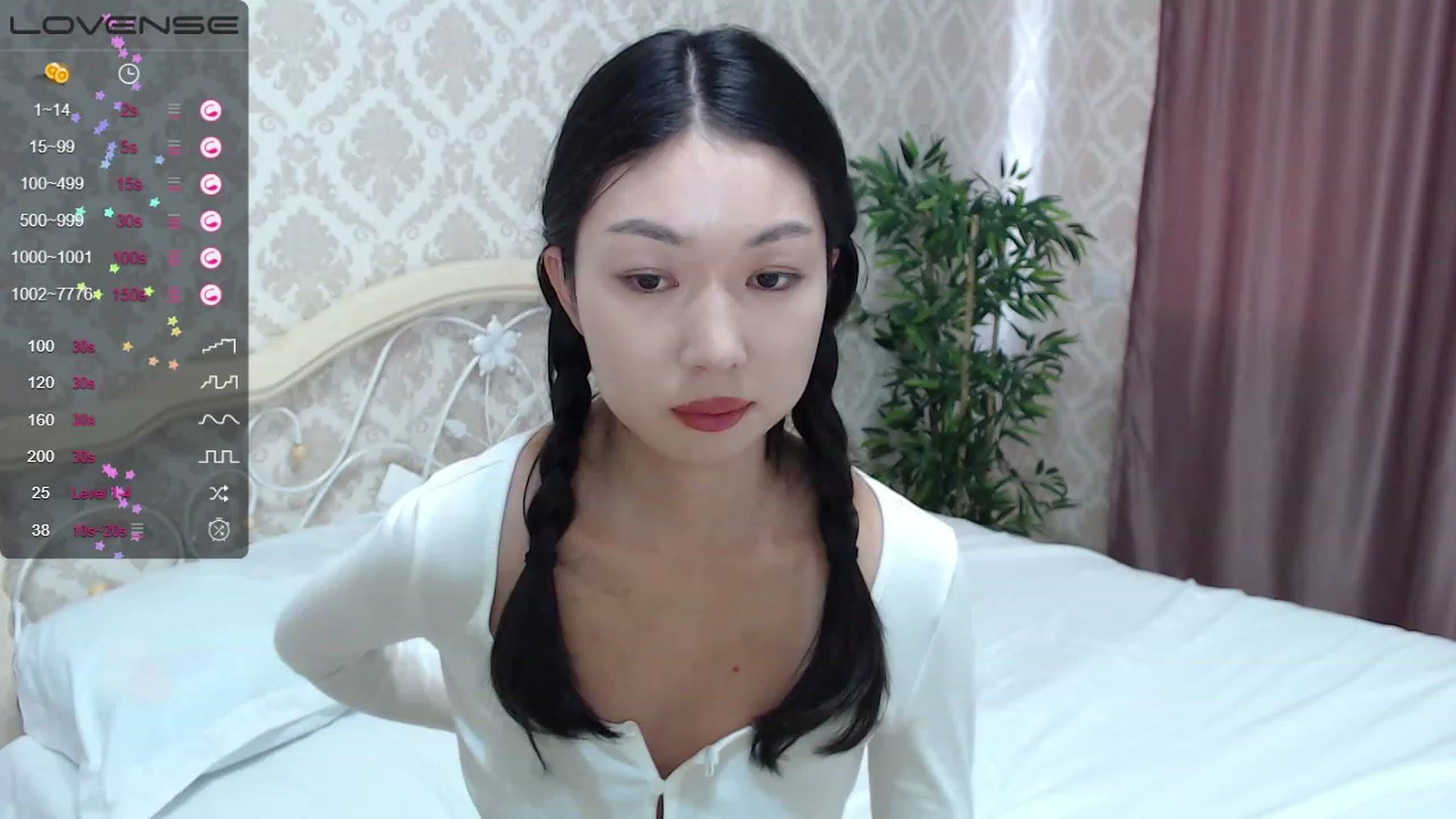 Gallery image thumbnail from blackfoxi's myfreecams stream on, 09/19/2023, 11:18 image 20 of 20