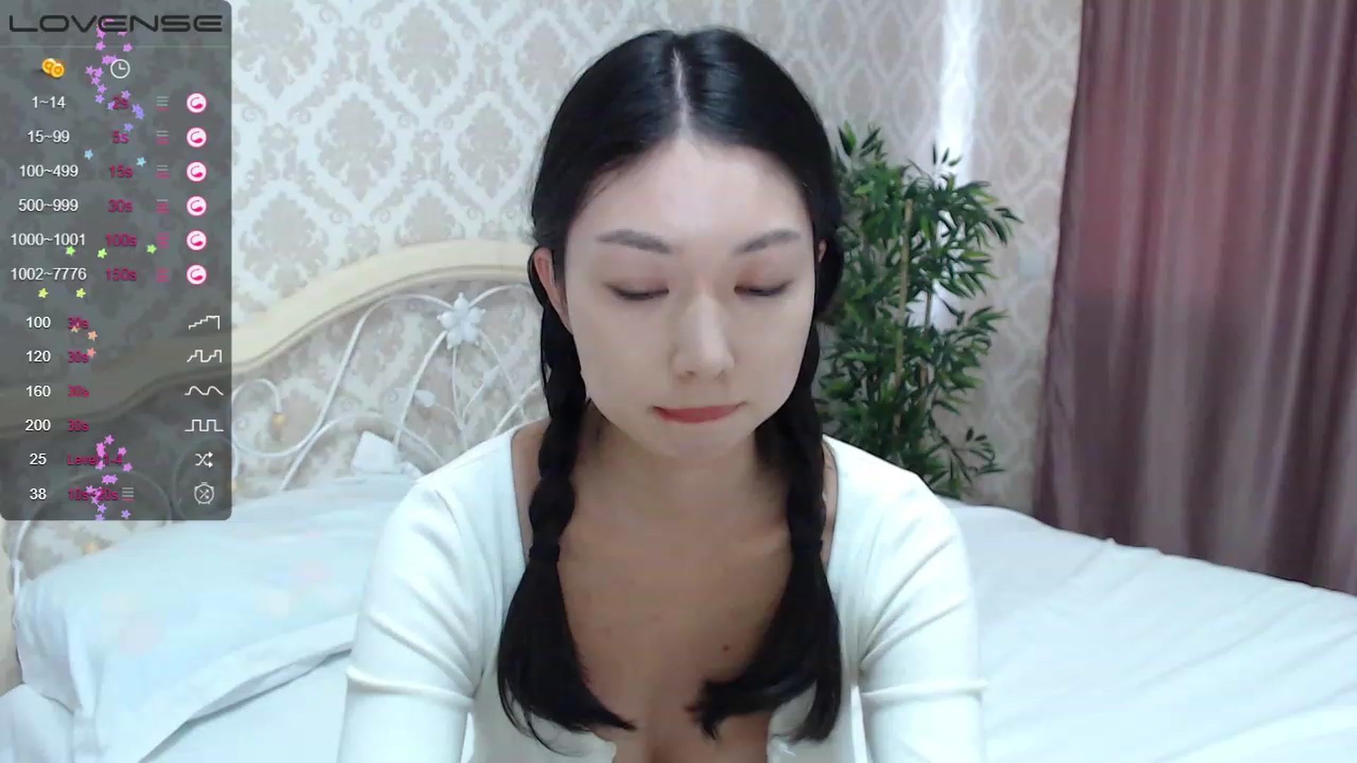 Gallery image thumbnail from blackfoxi's myfreecams stream on, 09/19/2023, 11:18 image 18 of 20