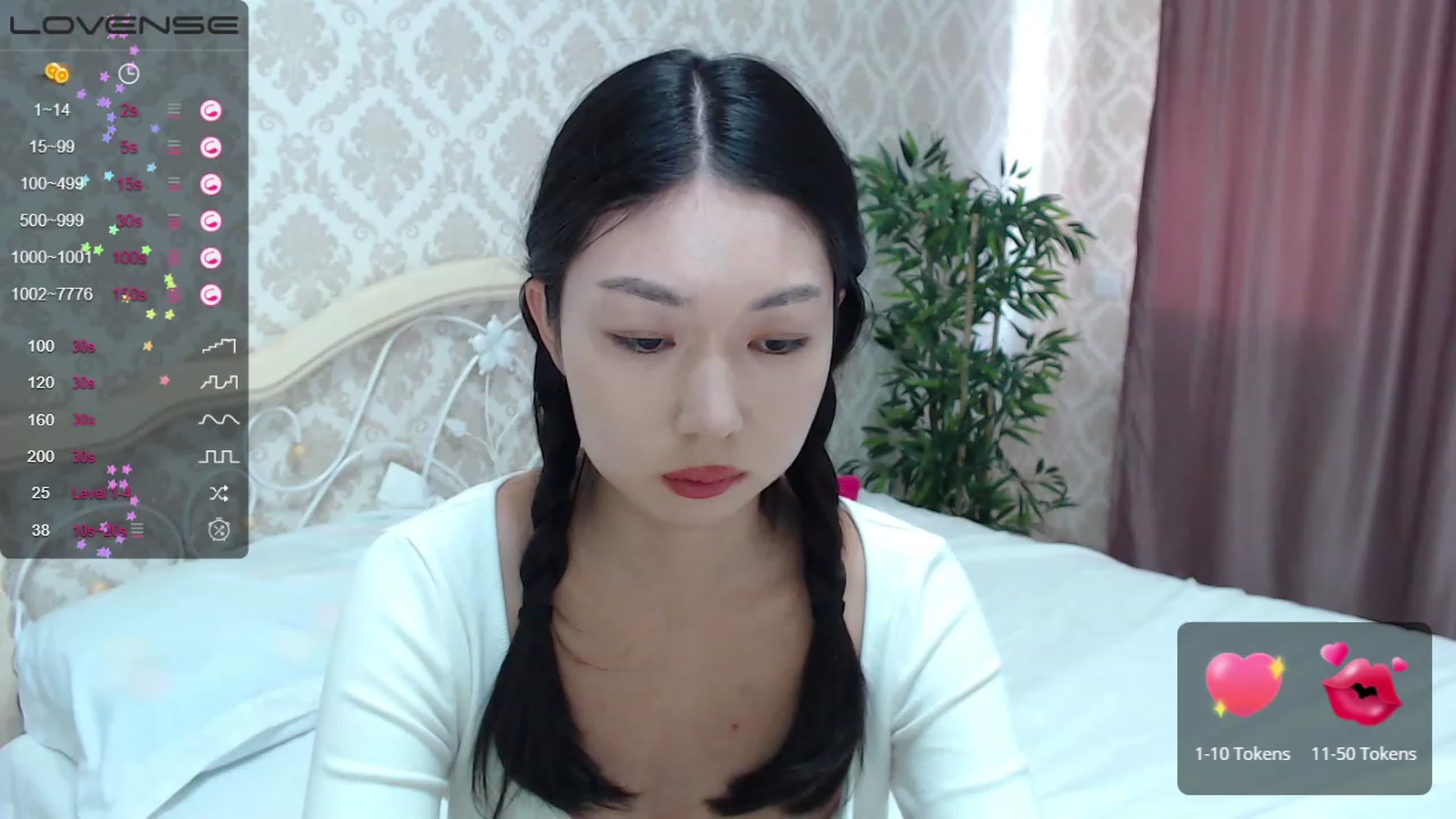 Gallery image thumbnail from blackfoxi's myfreecams stream on, 09/19/2023, 11:18 image 12 of 20