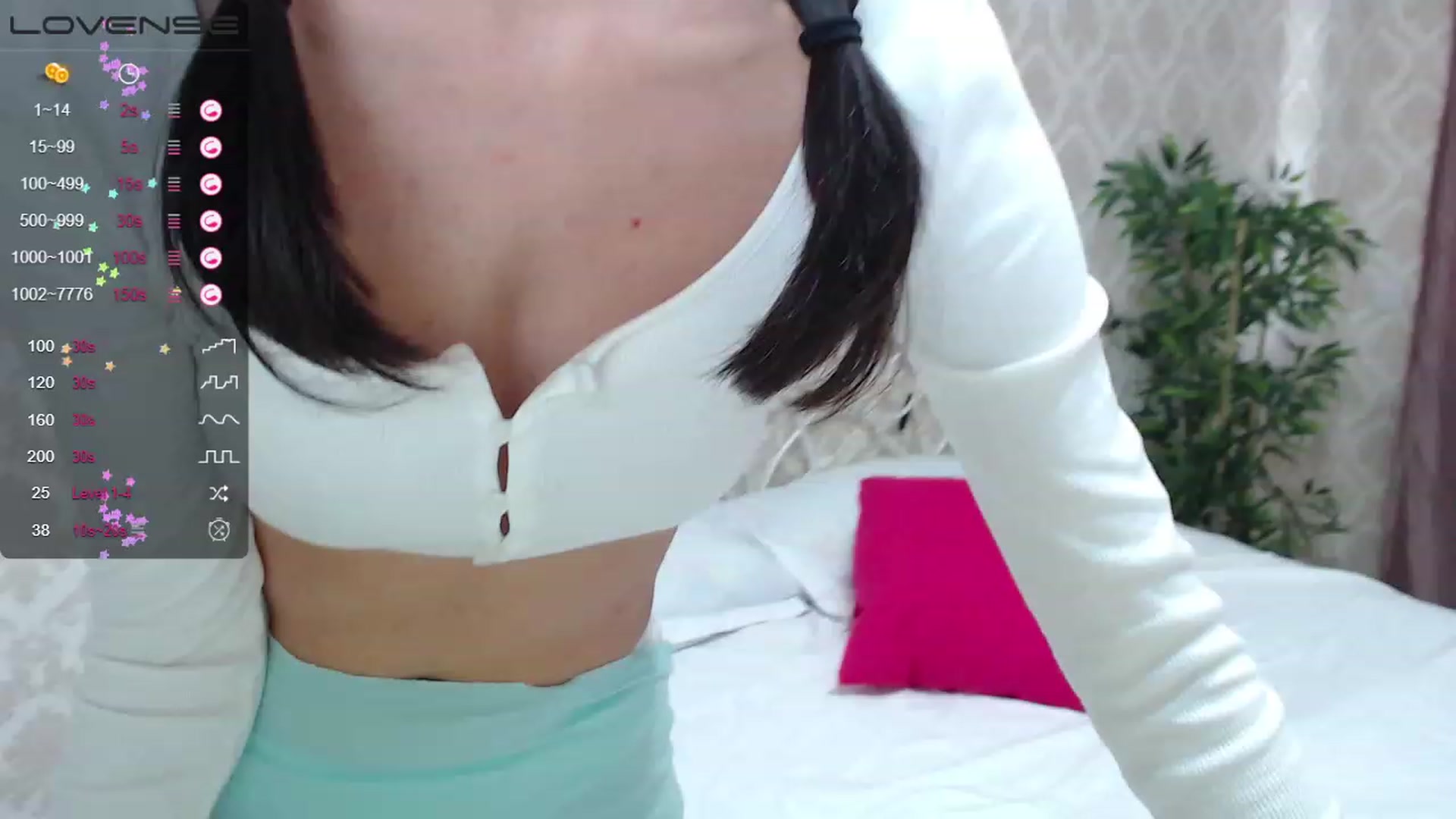 Gallery image thumbnail from blackfoxi's myfreecams stream on, 09/19/2023, 11:49 image 20 of 20