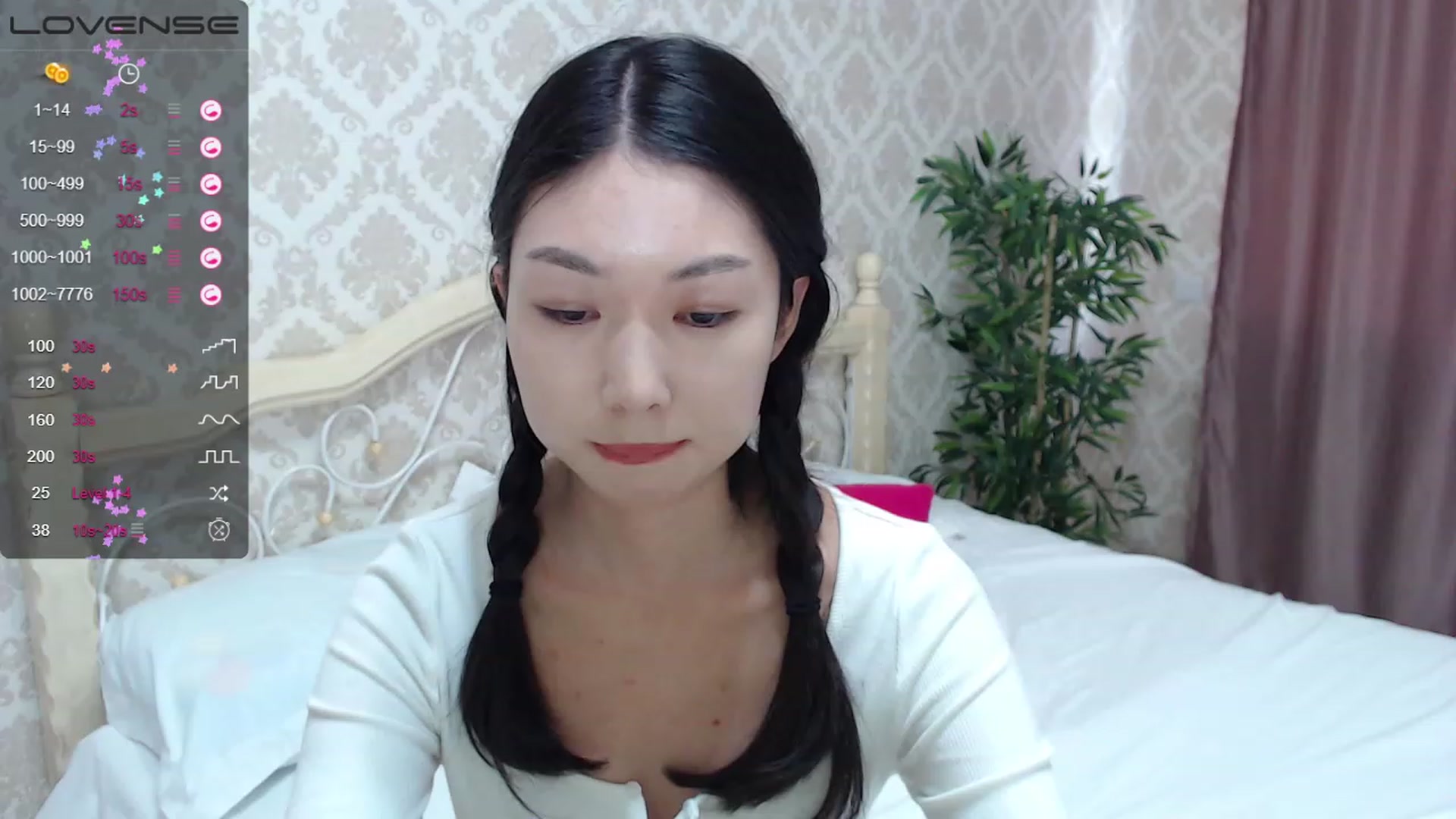 Gallery image thumbnail from blackfoxi's myfreecams stream on, 09/19/2023, 11:49 image 2 of 20