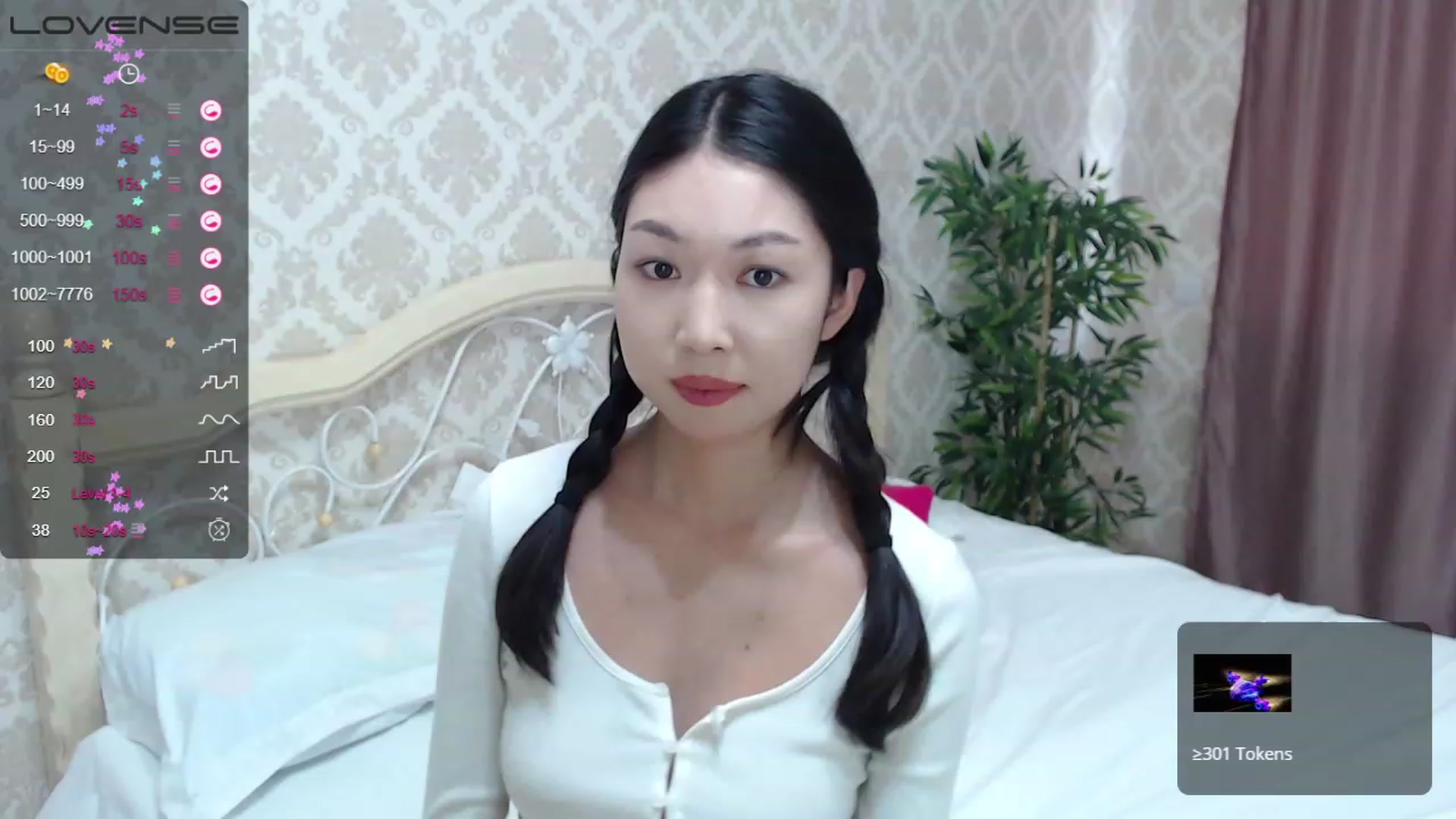 Gallery image thumbnail from blackfoxi's myfreecams stream on, 09/19/2023, 11:49 image 14 of 20