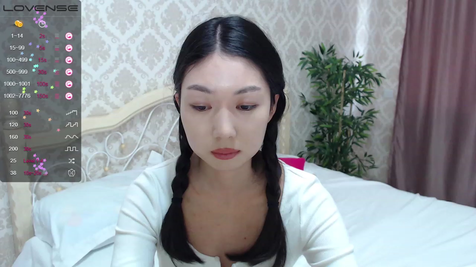 Gallery image thumbnail from blackfoxi's myfreecams stream on, 09/19/2023, 11:49 image 8 of 20