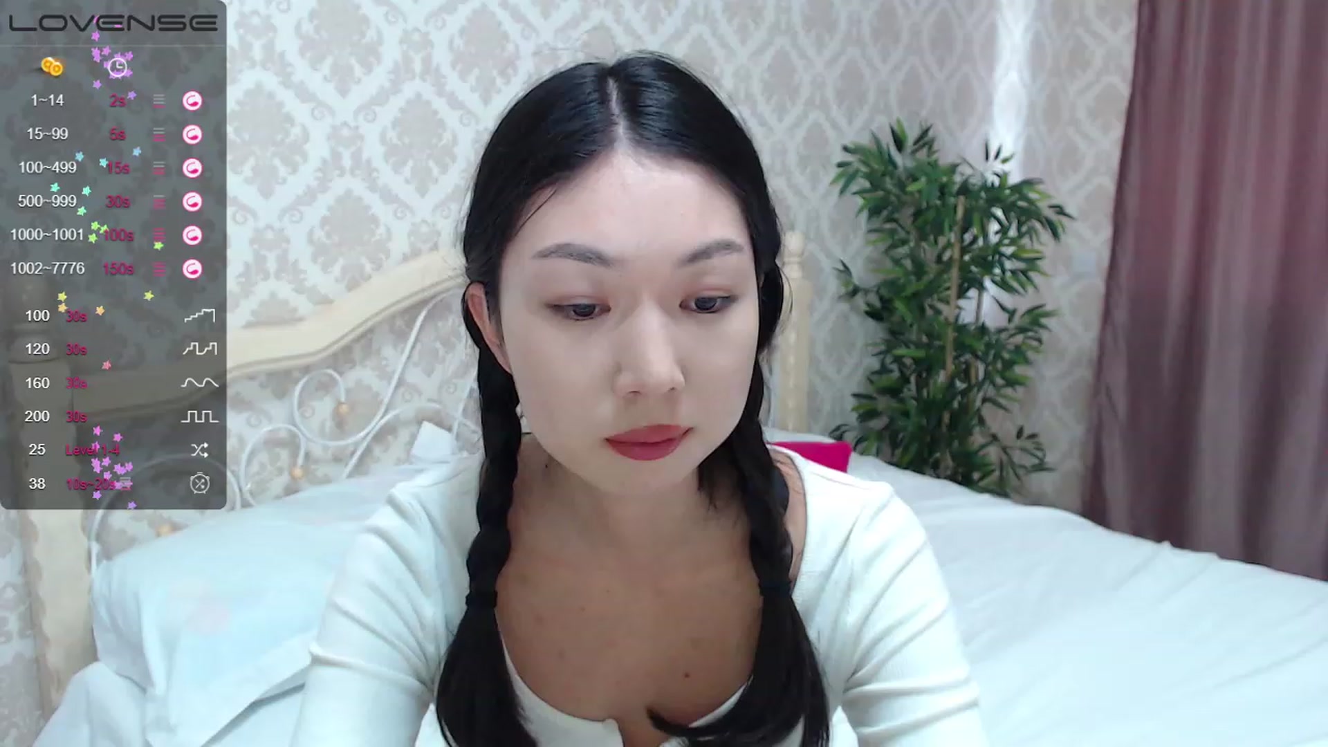 Gallery image thumbnail from blackfoxi's myfreecams stream on, 09/19/2023, 11:49 image 1 of 20