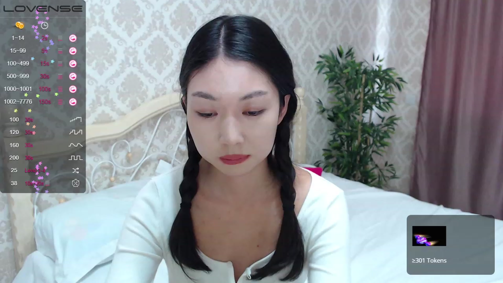 Gallery image thumbnail from blackfoxi's myfreecams stream on, 09/19/2023, 11:49 image 4 of 20