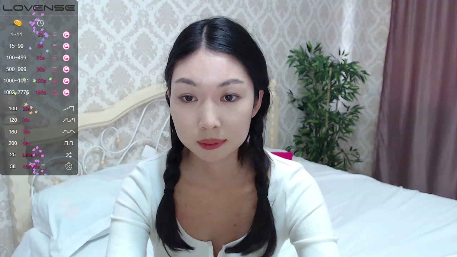Gallery image thumbnail from blackfoxi's myfreecams stream on, 09/19/2023, 11:49 image 16 of 20