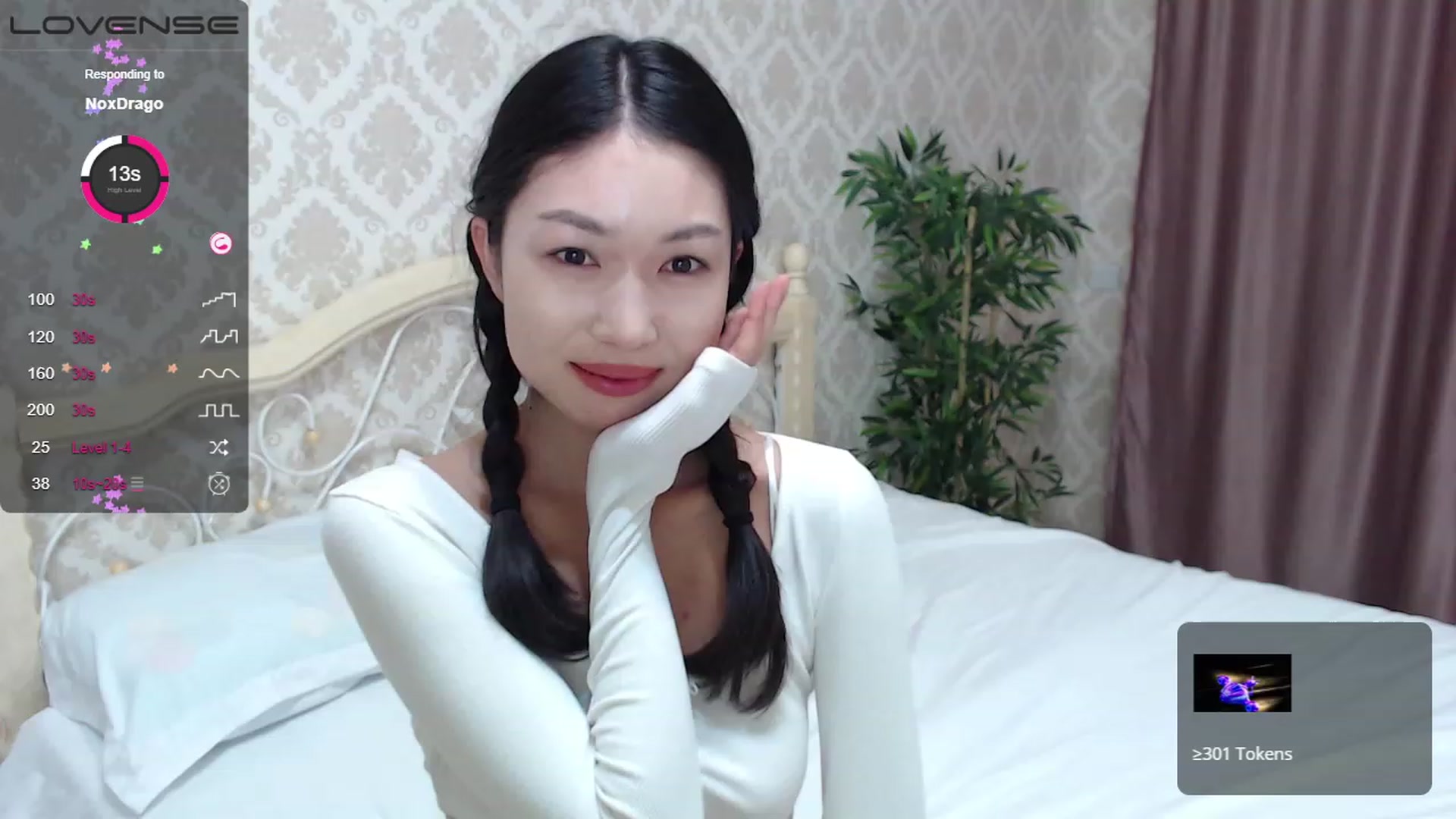 Gallery image thumbnail from blackfoxi's myfreecams stream on, 09/19/2023, 15:06 image 20 of 20