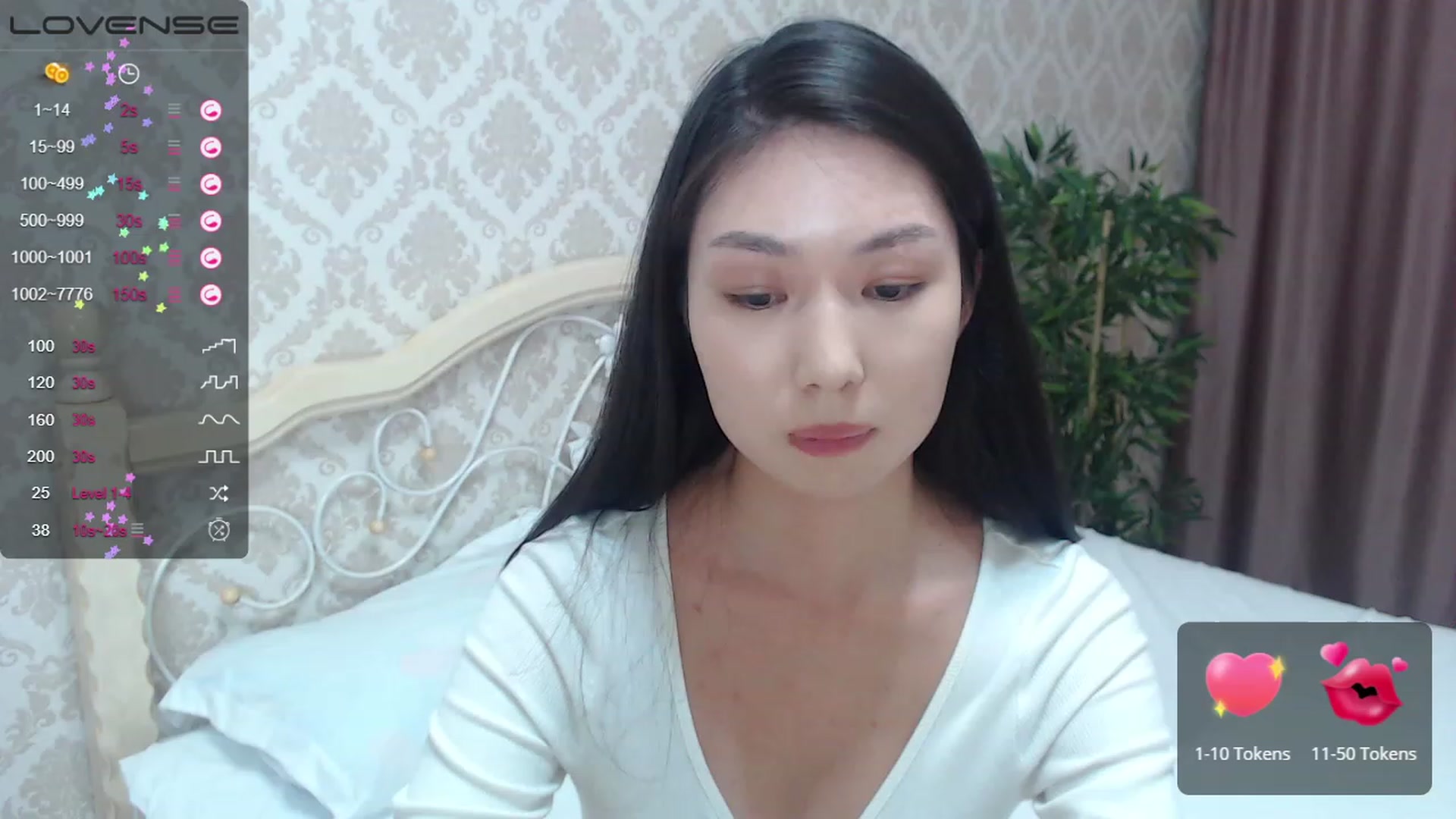 Gallery image thumbnail from blackfoxi's myfreecams stream on, 09/22/2023, 14:37 image 8 of 20