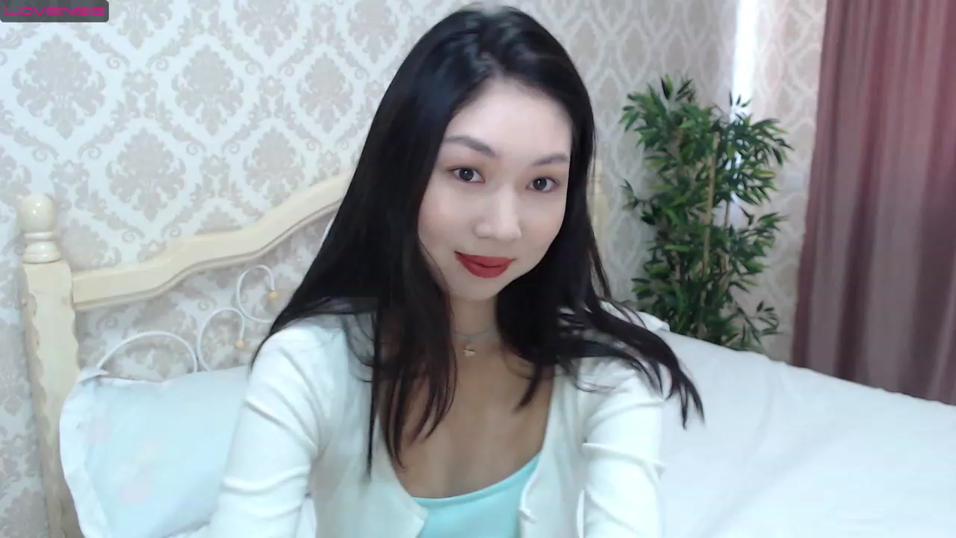 Gallery image thumbnail from blackfoxi's myfreecams stream on, 09/25/2023, 09:19 image 3 of 20