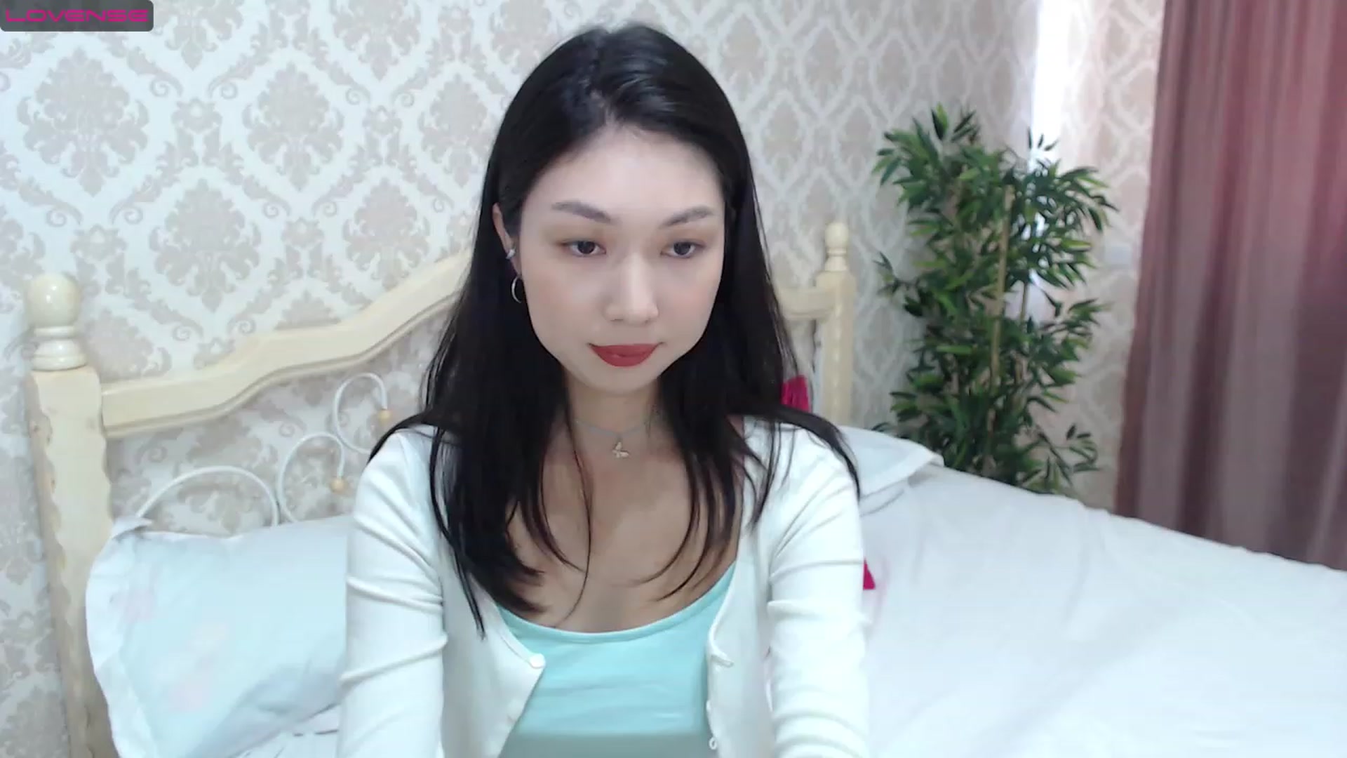 Gallery image thumbnail from blackfoxi's myfreecams stream on, 09/25/2023, 09:19 image 7 of 20